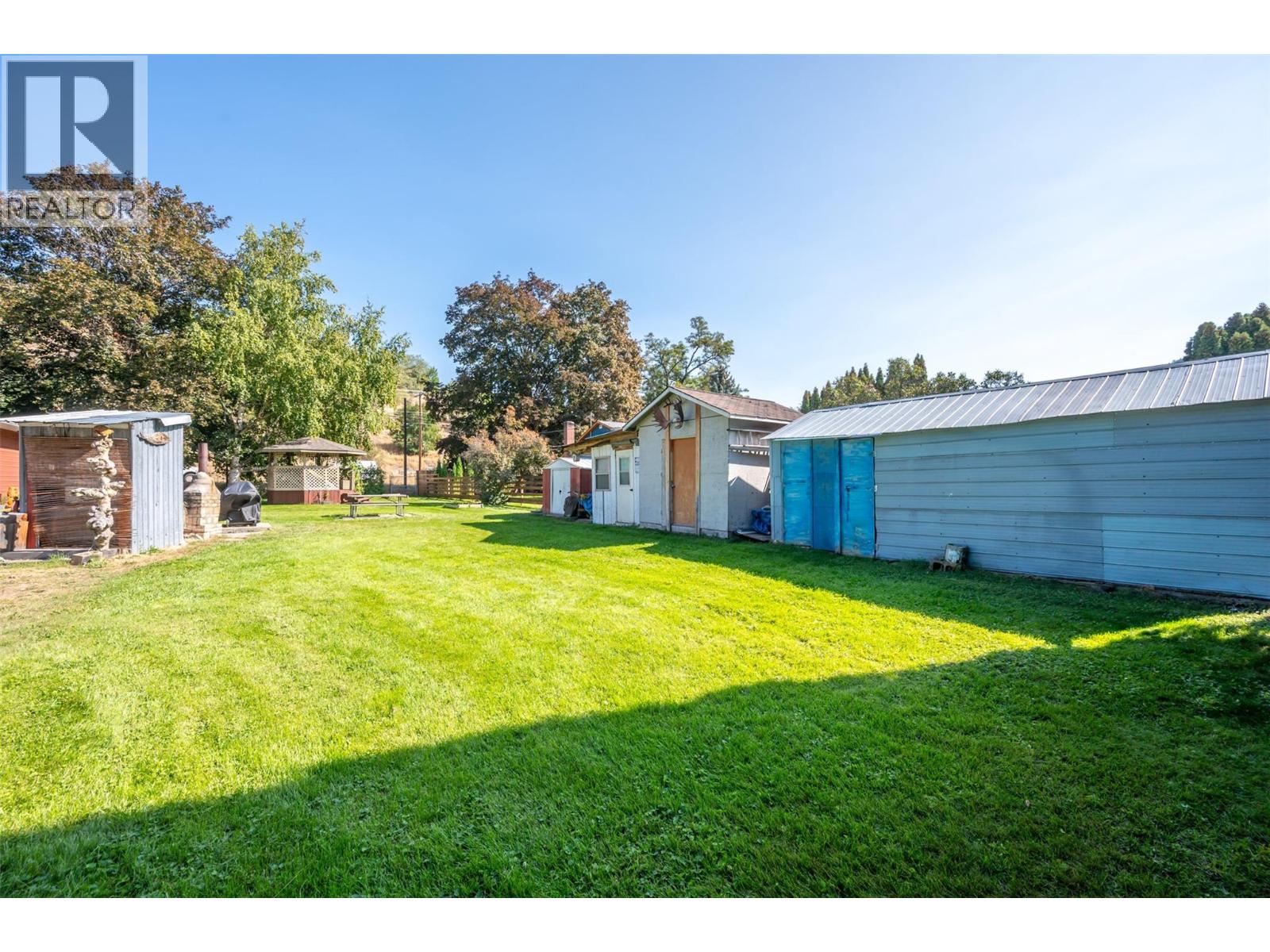 5009 13th Avenue, Okanagan Falls, British Columbia  V0H 1R4 - Photo 37 - 10363383