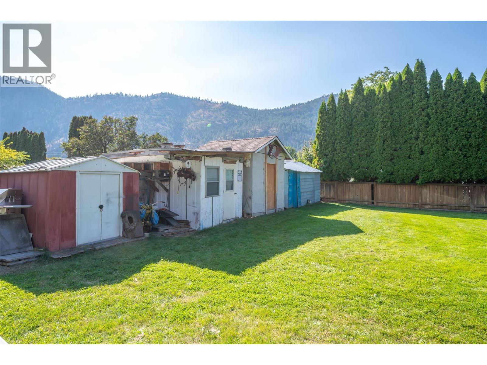 5009 13th Avenue, Okanagan Falls, British Columbia  V0H 1R4 - Photo 46 - 10363383