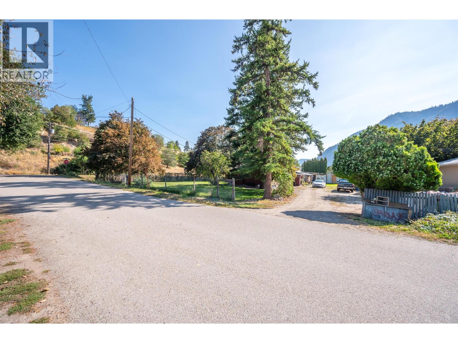 5009 13th Avenue, Okanagan Falls, British Columbia  V0H 1R4 - Photo 59 - 10363383