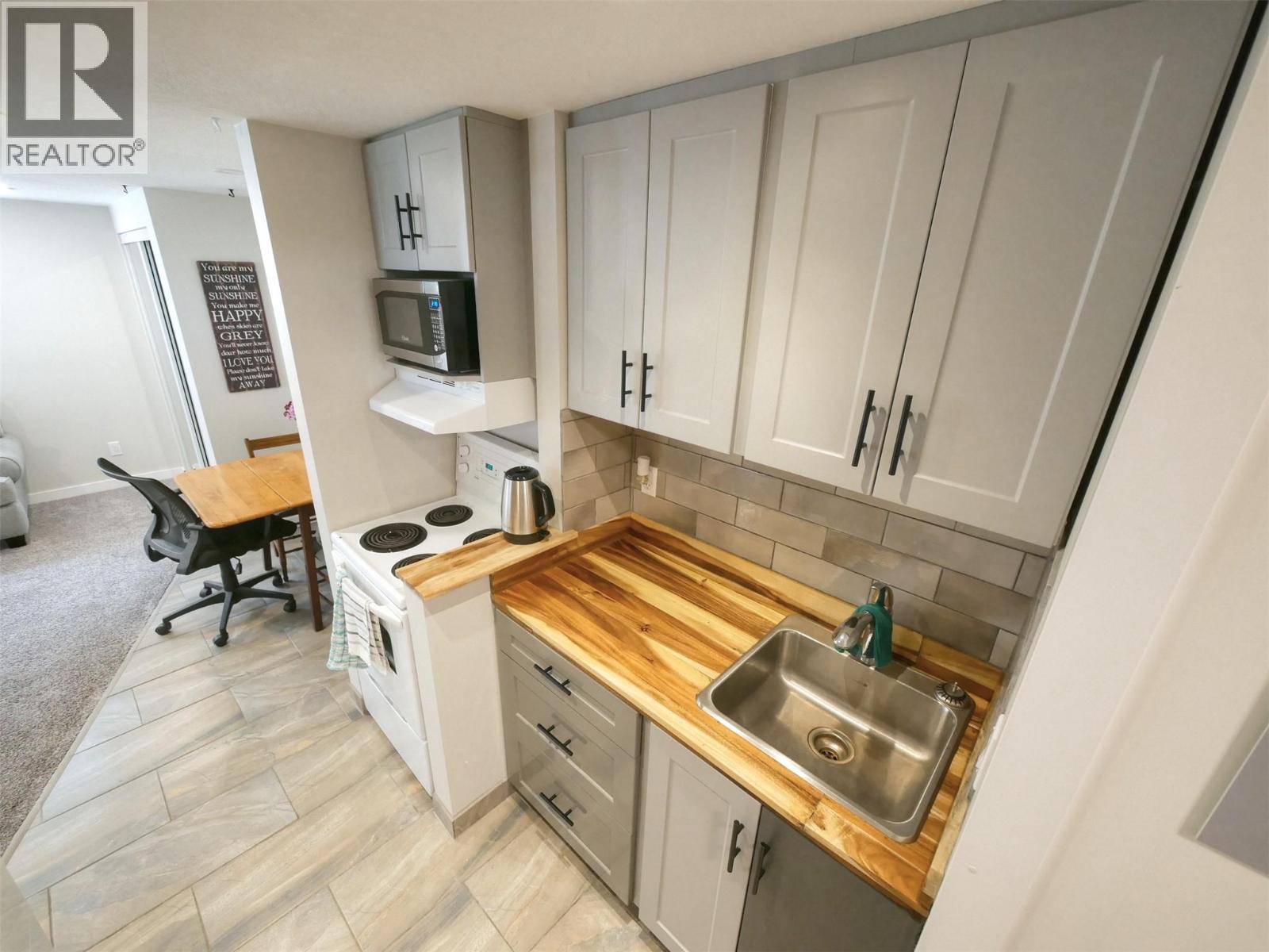 517 3a Avenue Nw, Nakusp, British Columbia  V0G 1R0 - Photo 12 - 10363595