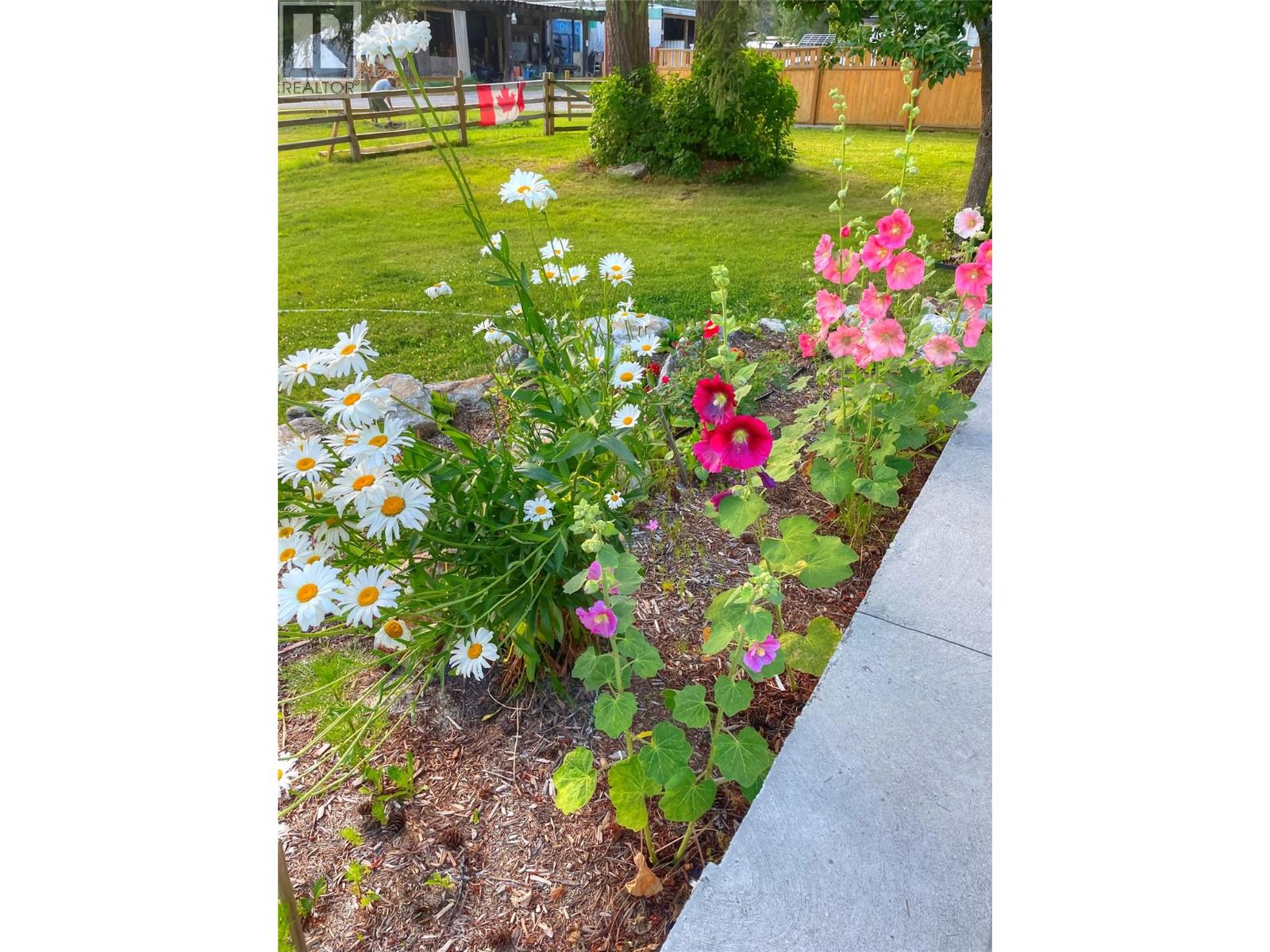 517 3a Avenue Nw, Nakusp, British Columbia  V0G 1R0 - Photo 16 - 10363595