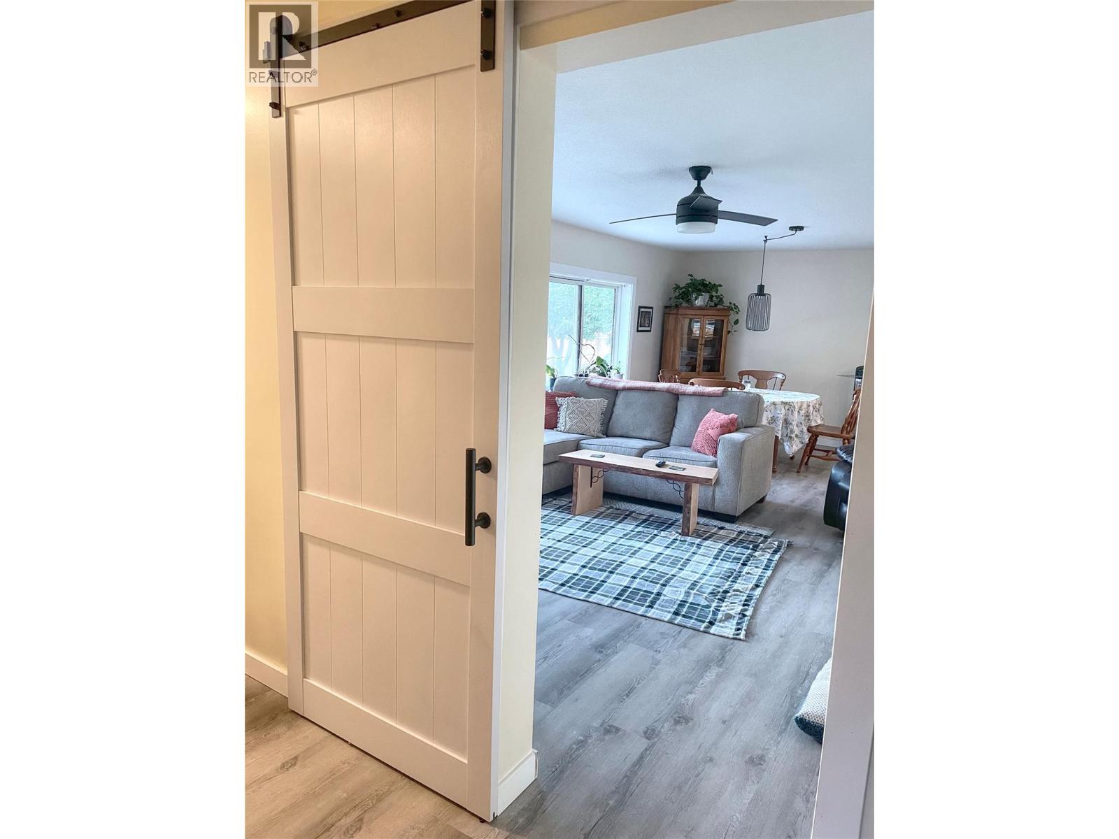 517 3a Avenue Nw, Nakusp, British Columbia  V0G 1R0 - Photo 6 - 10363595