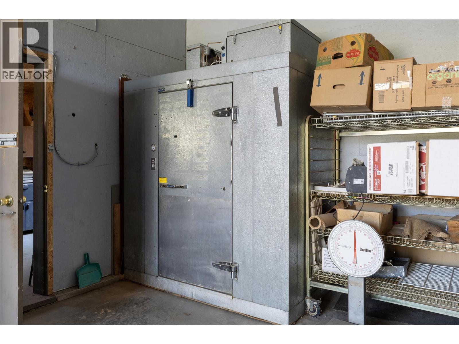 10108 Venables Drive, Coldstream, British Columbia  V1B 2J9 - Photo 17 - 10363642