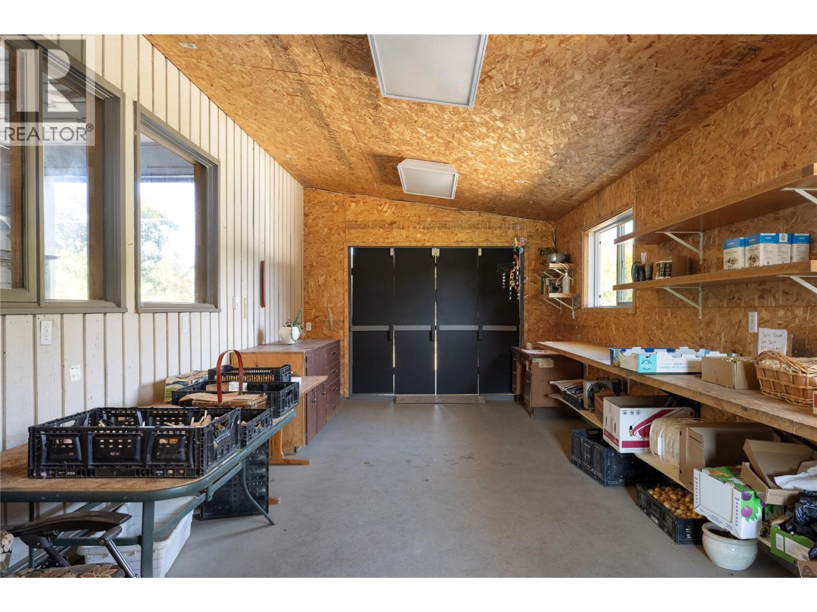 10108 Venables Drive, Coldstream, British Columbia  V1B 2J9 - Photo 19 - 10363642