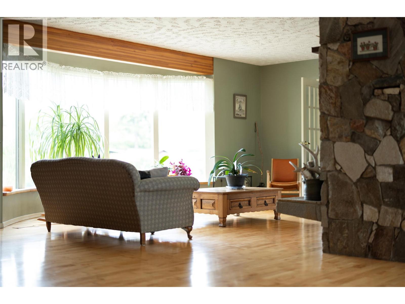 10108 Venables Drive, Coldstream, British Columbia  V1B 2J9 - Photo 47 - 10363642