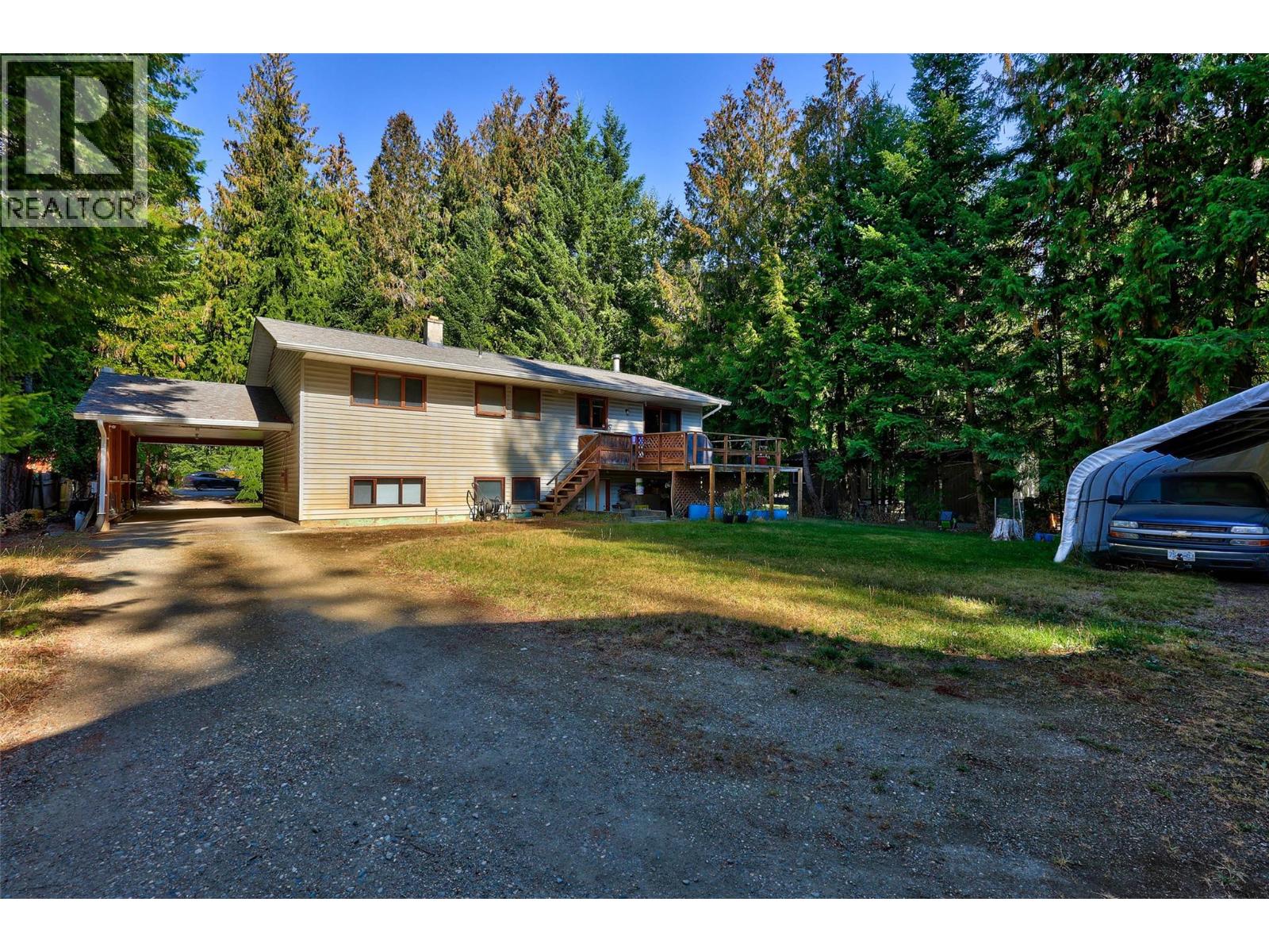 4072 Butters Road, Scotch Creek, British Columbia  v0e 1m5 - Photo 4 - 10363390