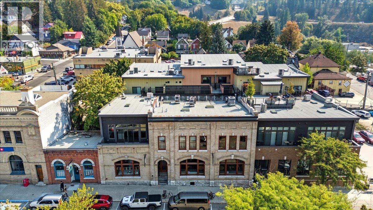 266 Baker Street Unit# 17, Nelson, British Columbia  V1L 4H3 - Photo 1 - 10363061