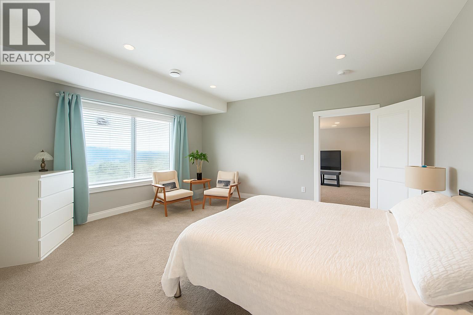 3561 Goldie Way, West Kelowna, British Columbia  V4T 1A3 - Photo 9 - 10363663