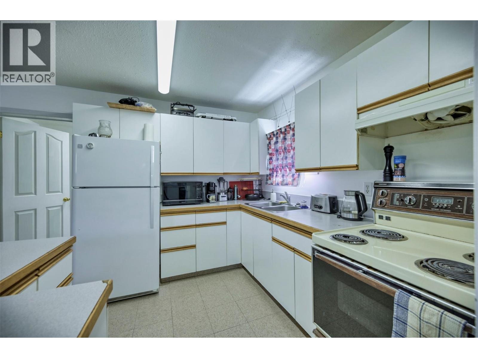 10150 146th Avenue, Osoyoos, British Columbia  V0H 1V0 - Photo 5 - 10363649