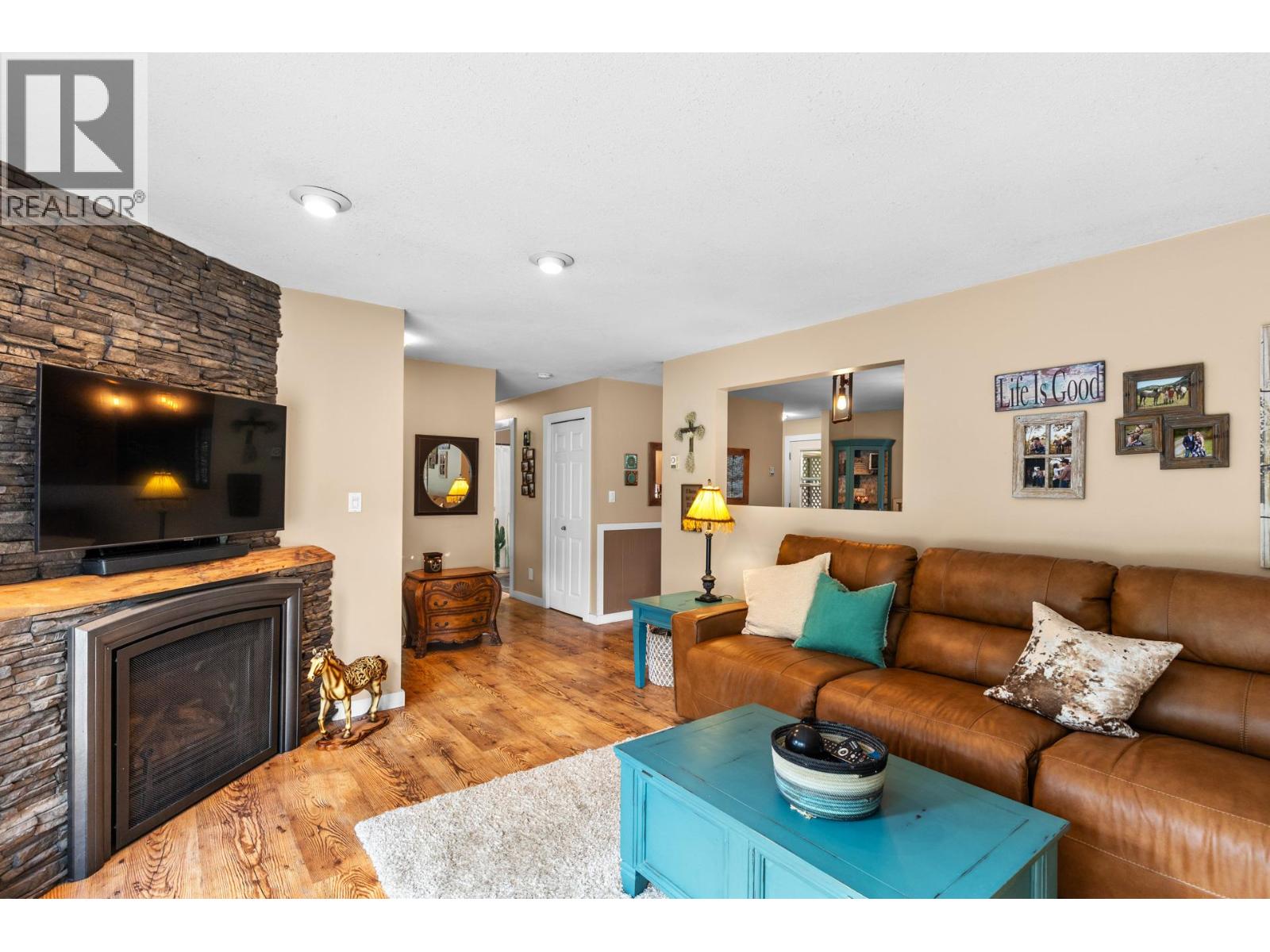 602 Johnson Crescent, Oliver, British Columbia  V0H 1T5 - Photo 8 - 10362840