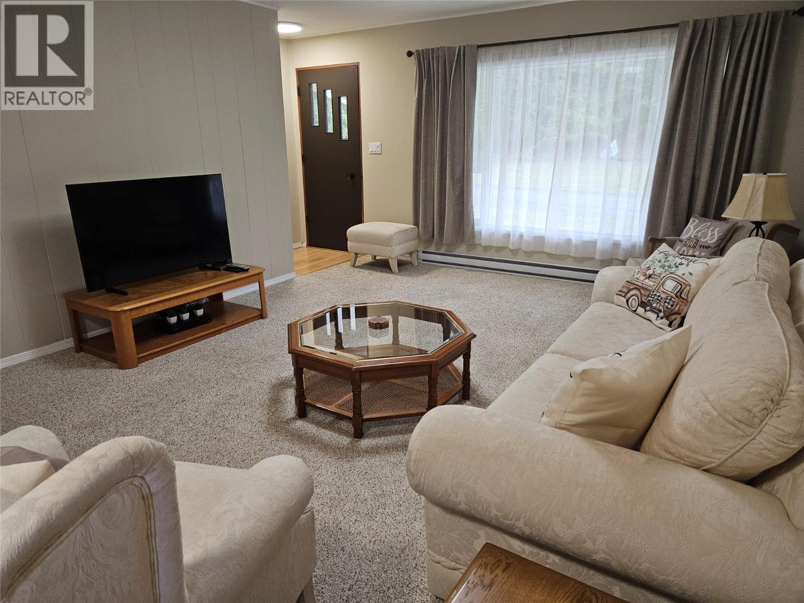 301 5th Street Nw, Nakusp, British Columbia  V0G 1R0 - Photo 8 - 10363697