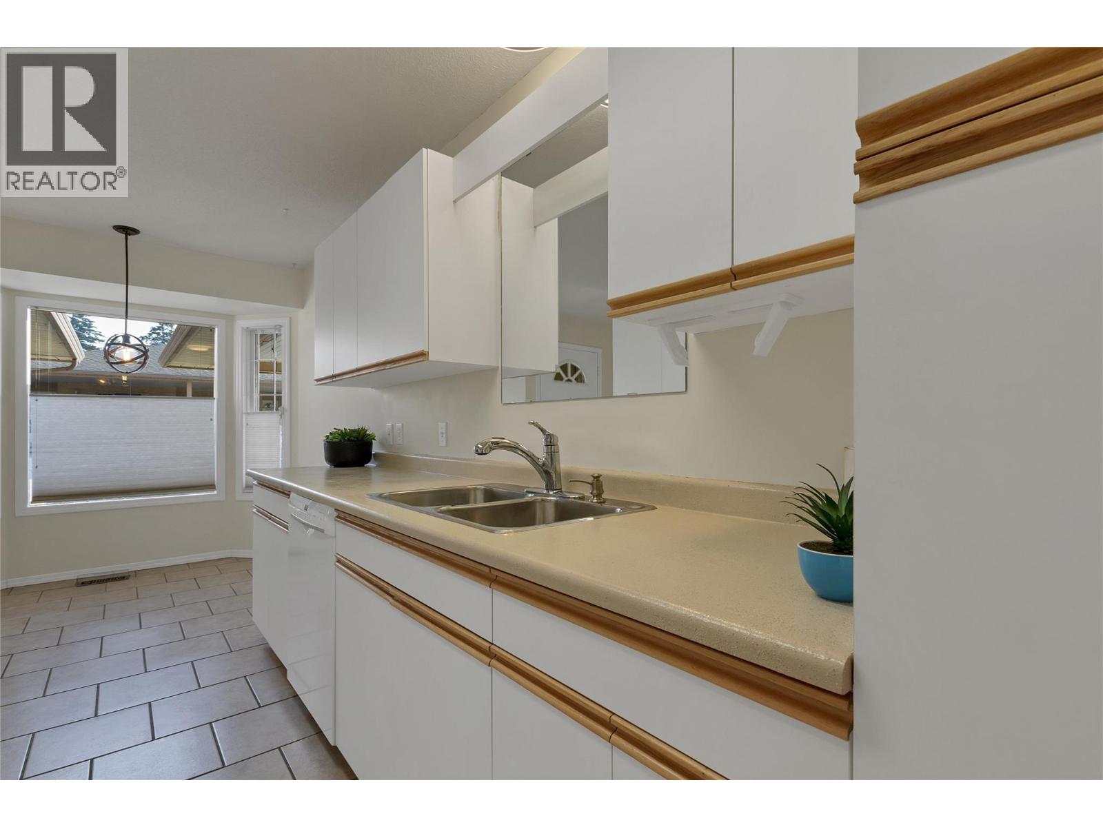 3906 Pleasant Valley Road Unit# 10, Vernon, British Columbia  V1T 4L9 - Photo 13 - 10363716