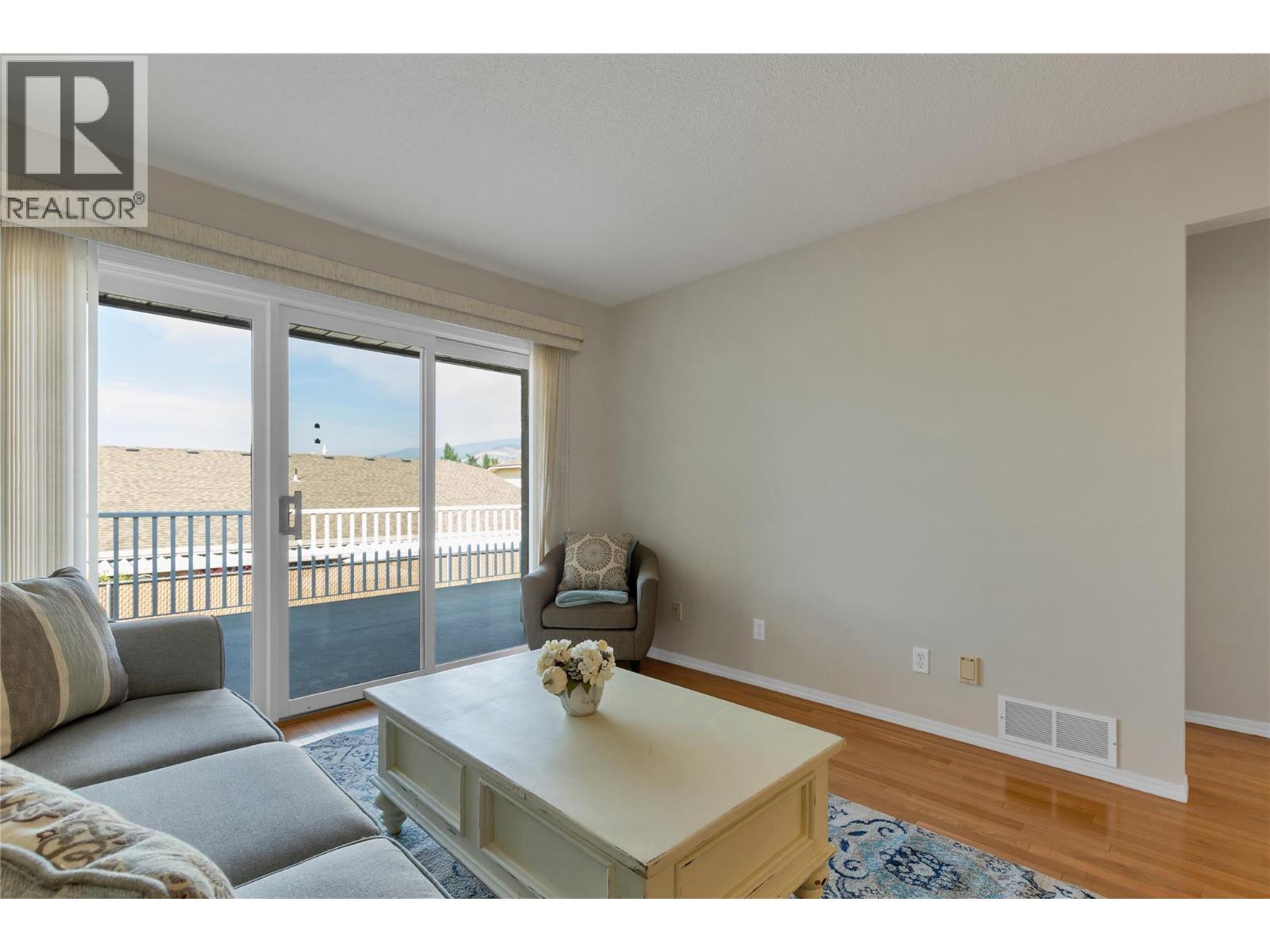 3906 Pleasant Valley Road Unit# 10, Vernon, British Columbia  V1T 4L9 - Photo 7 - 10363716