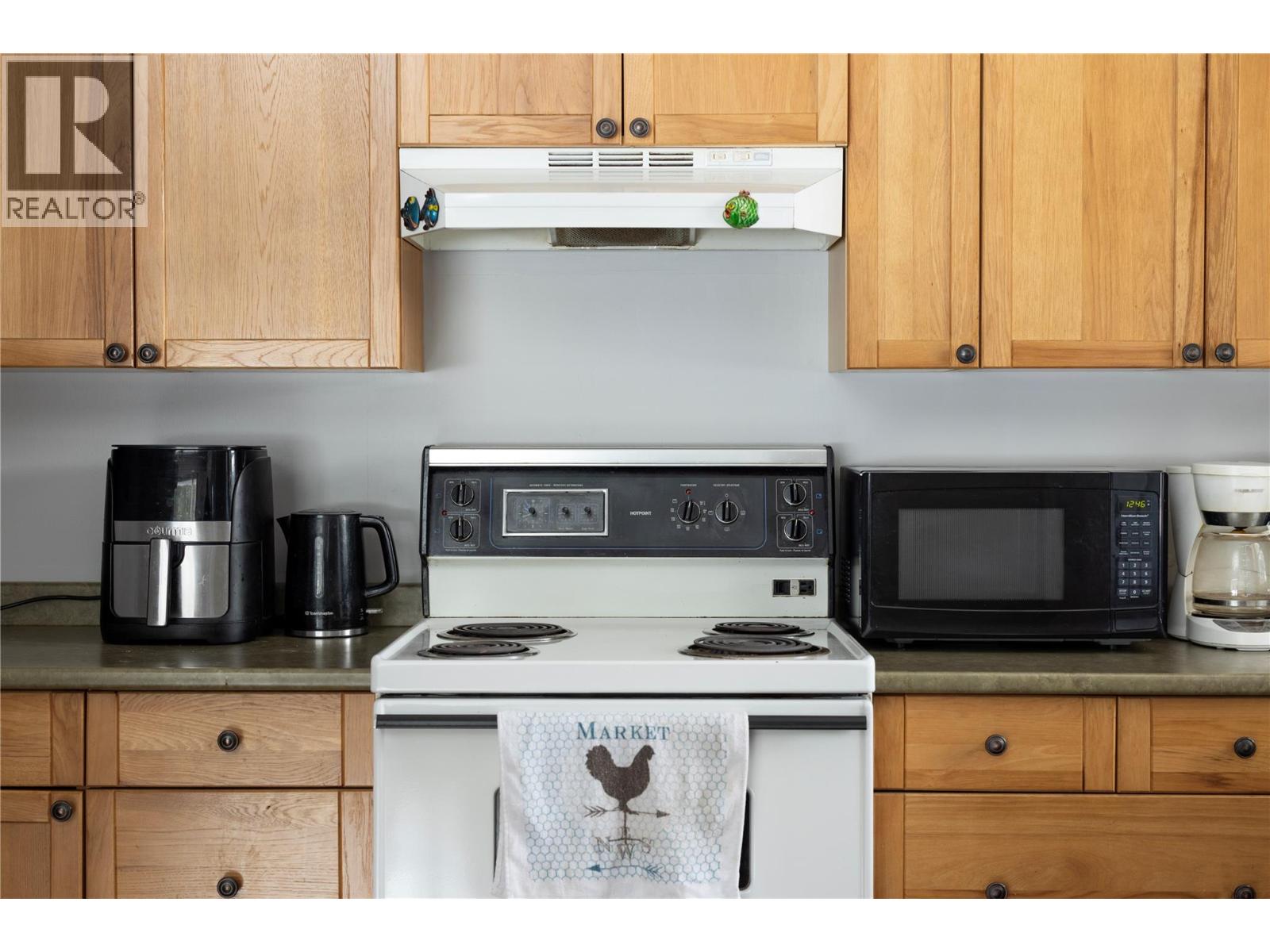 1440 Trinity Valley Road, Lumby, British Columbia  V0E 2G0 - Photo 12 - 10363723