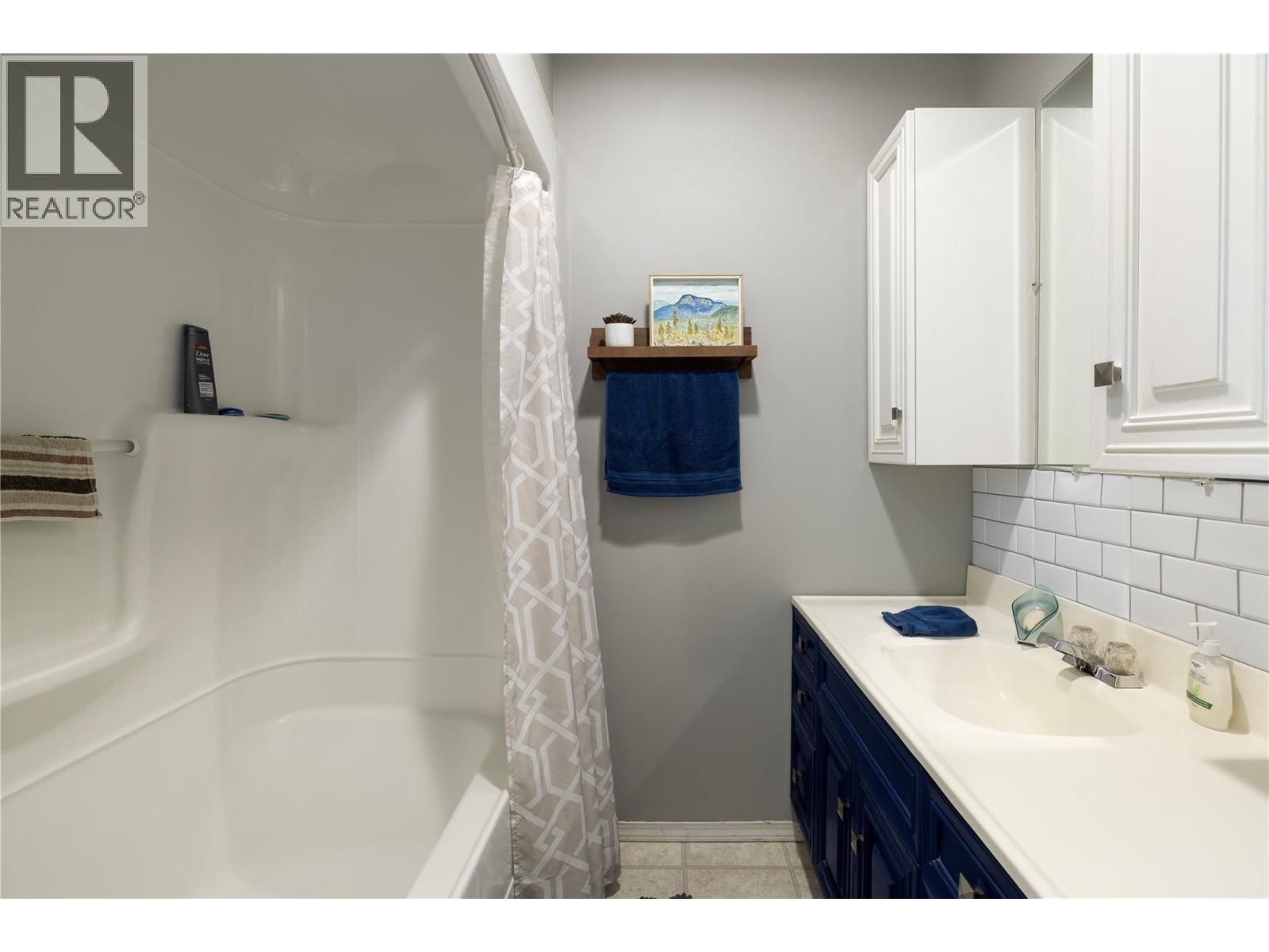 1440 Trinity Valley Road, Lumby, British Columbia  V0E 2G0 - Photo 17 - 10363723