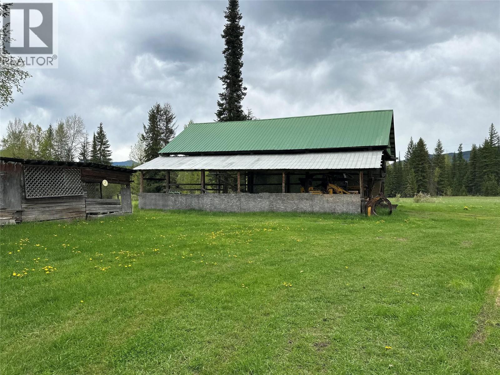 1440 Trinity Valley Road, Lumby, British Columbia  V0E 2G0 - Photo 36 - 10363723