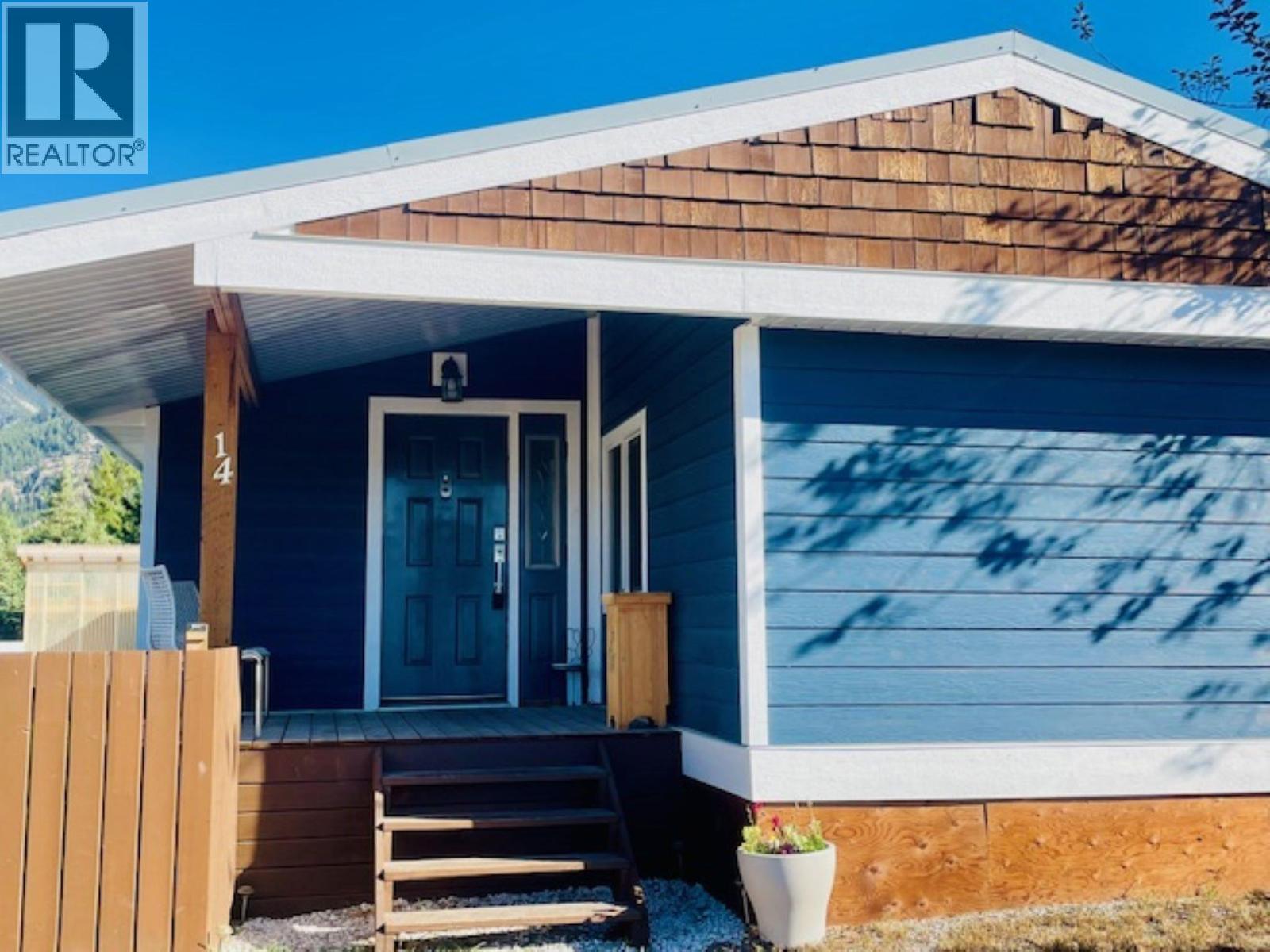 Pad #14 - 5174 Lambert Road, Invermere, British Columbia  V0A 1K2 - Photo 2 - 10363485