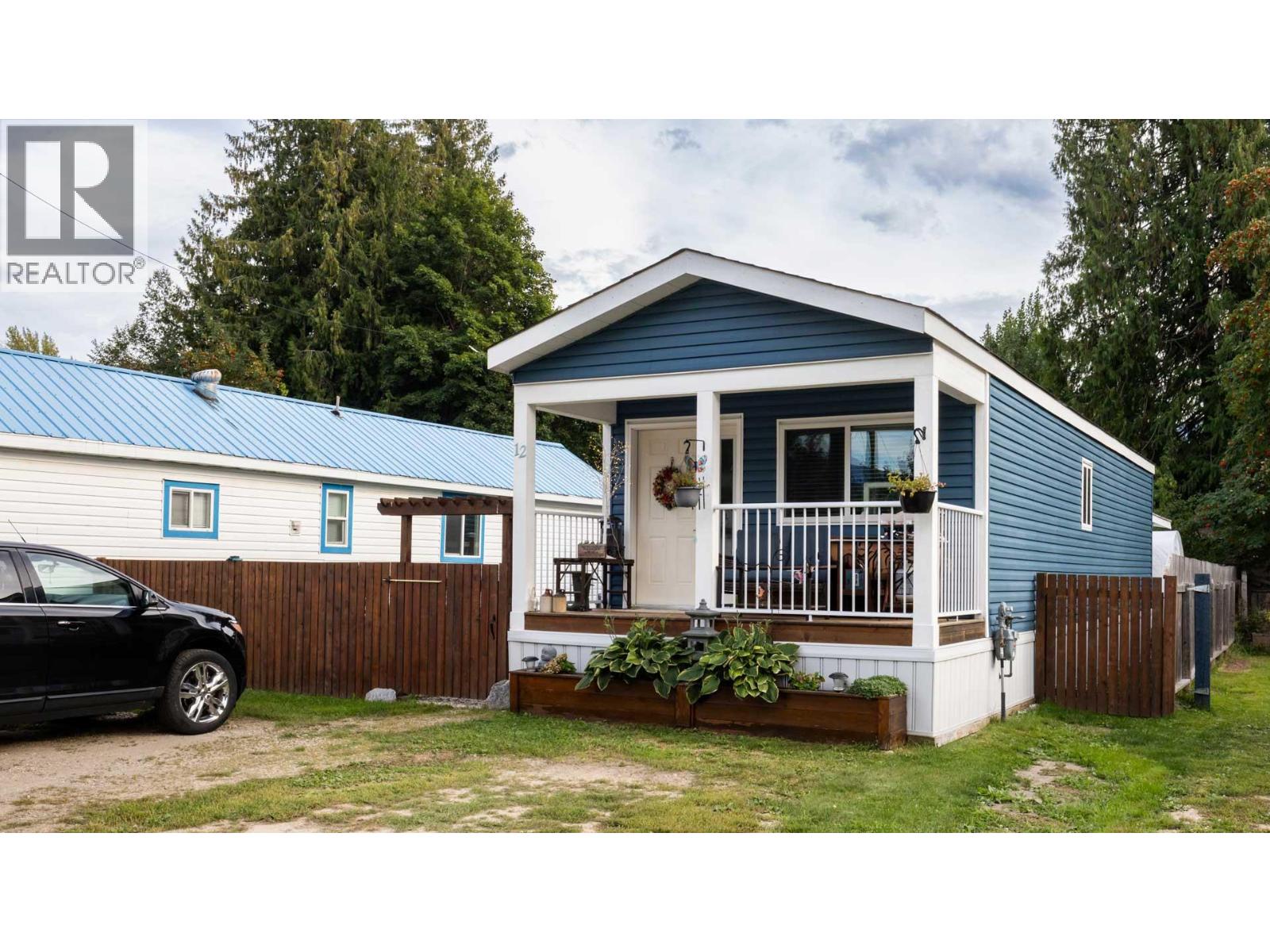 978 Lundell Road, Revelstoke, British Columbia  V0E 2S0 - Photo 6 - 10363752