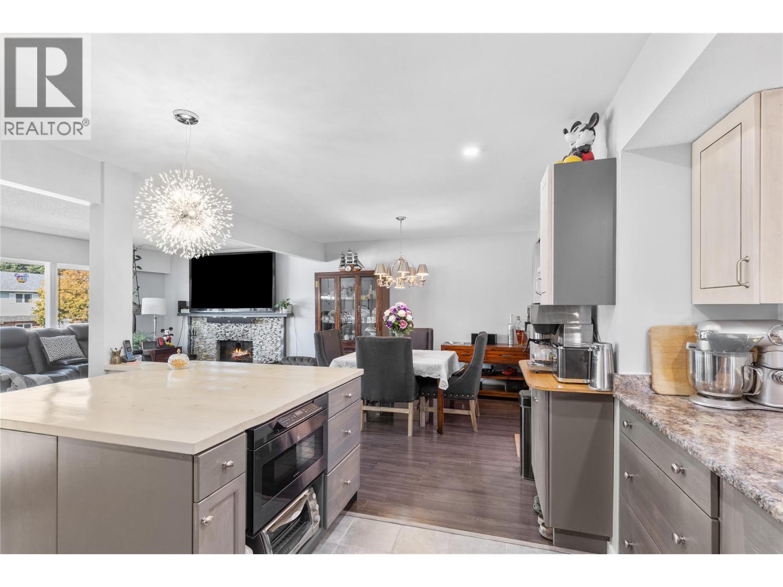 1206 43 Avenue, Vernon, British Columbia  V1T 8C9 - Photo 11 - 10363517