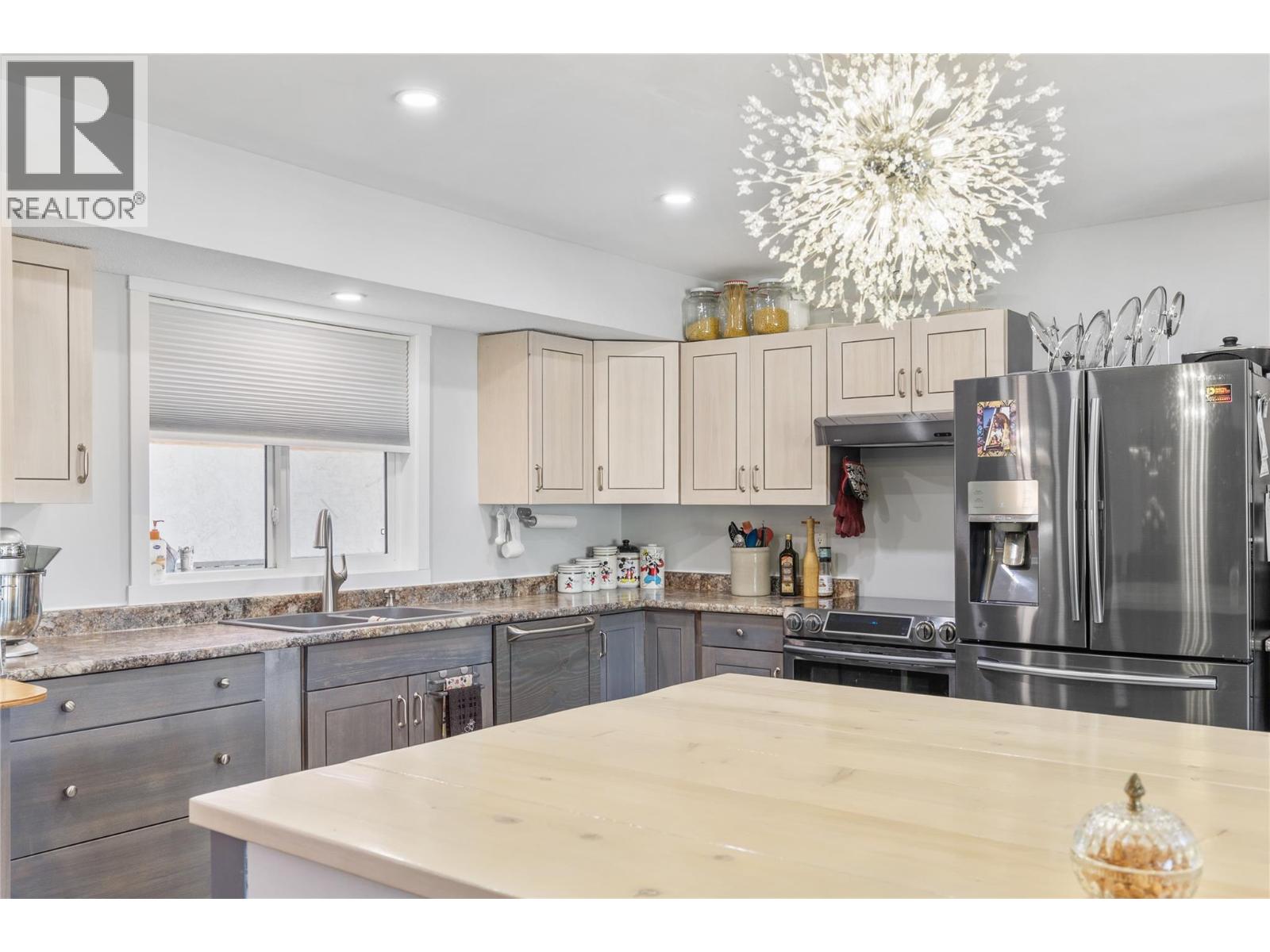 1206 43 Avenue, Vernon, British Columbia  V1T 8C9 - Photo 13 - 10363517