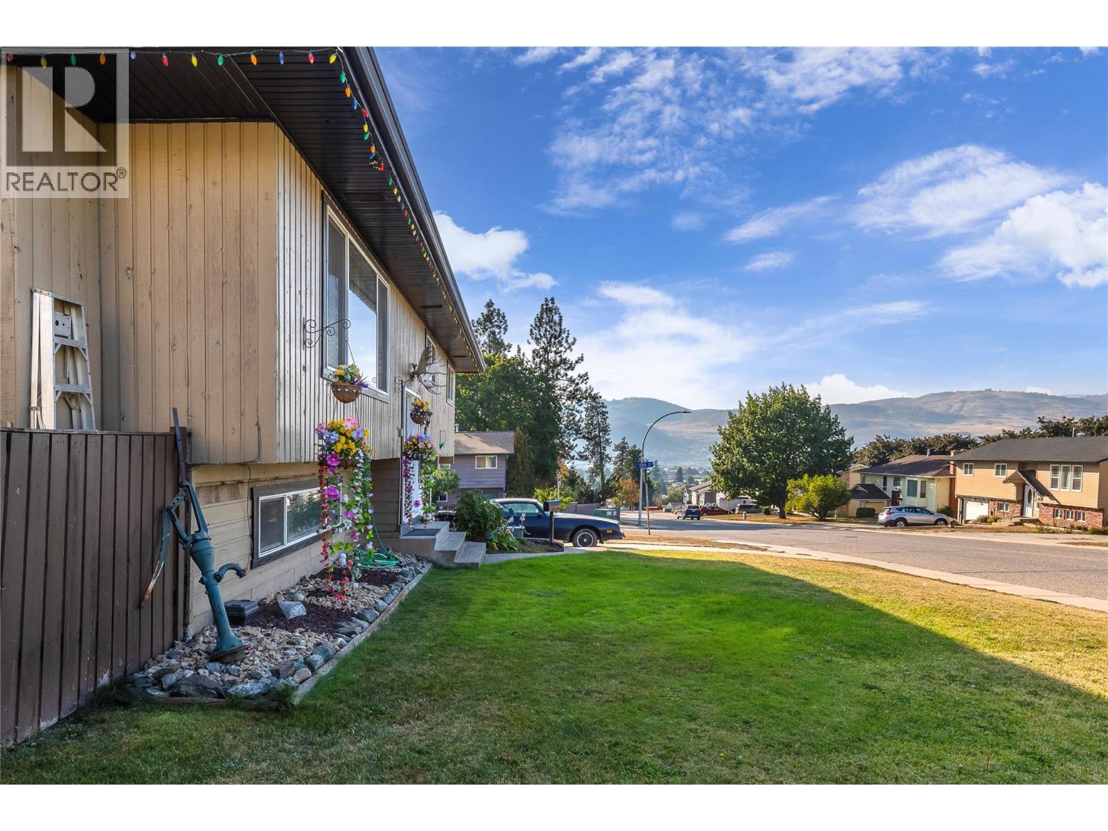 1206 43 Avenue, Vernon, British Columbia  V1T 8C9 - Photo 4 - 10363517