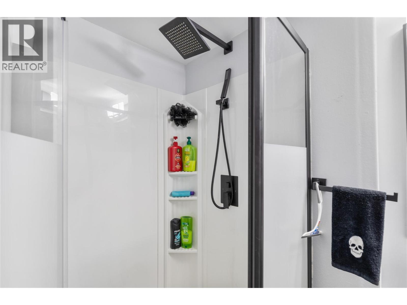 1206 43 Avenue, Vernon, British Columbia  V1T 8C9 - Photo 69 - 10363517