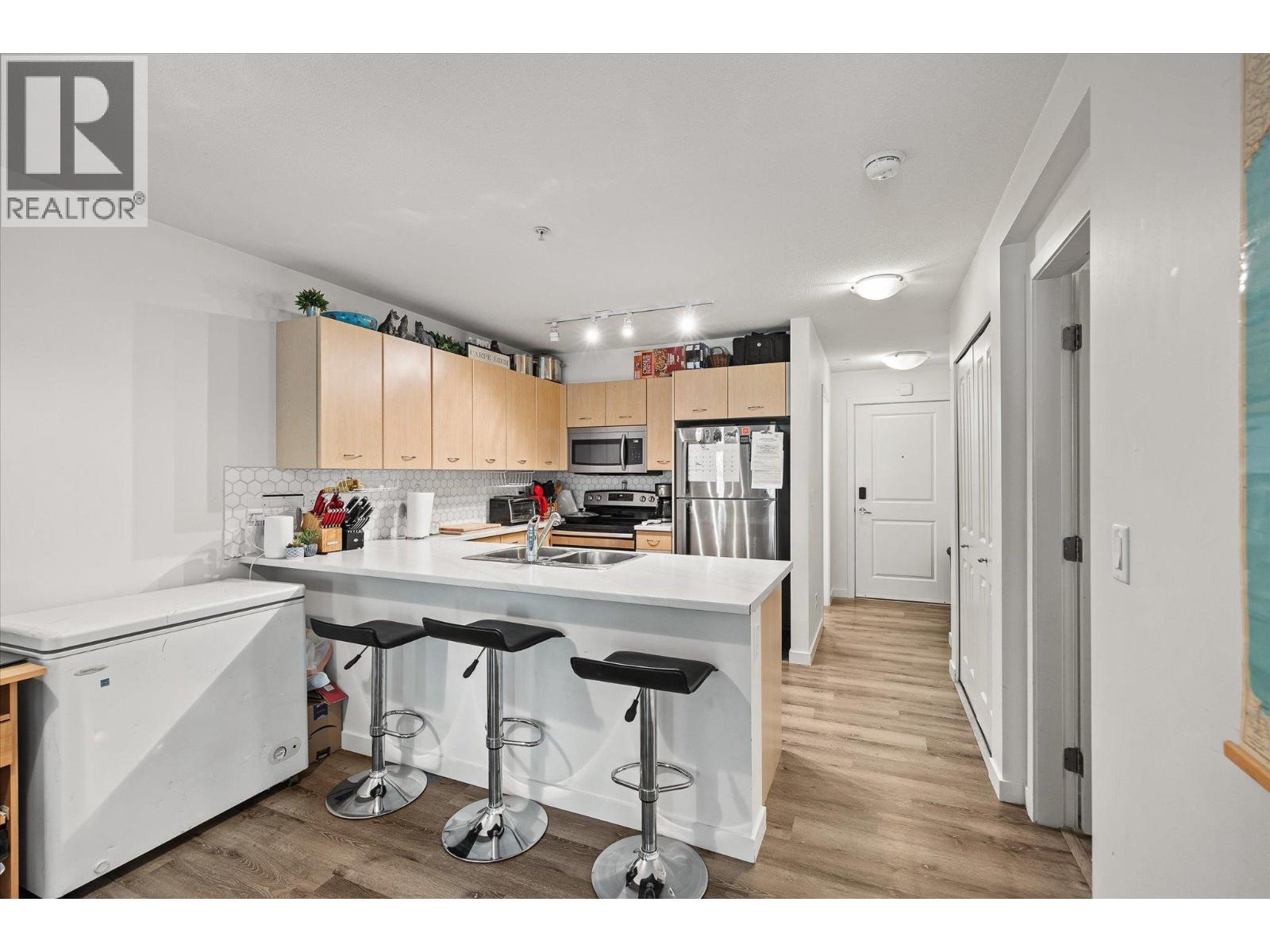 539 Yates Road Unit# 215, Kelowna, British Columbia  V1V 2T8 - Photo 6 - 10363469