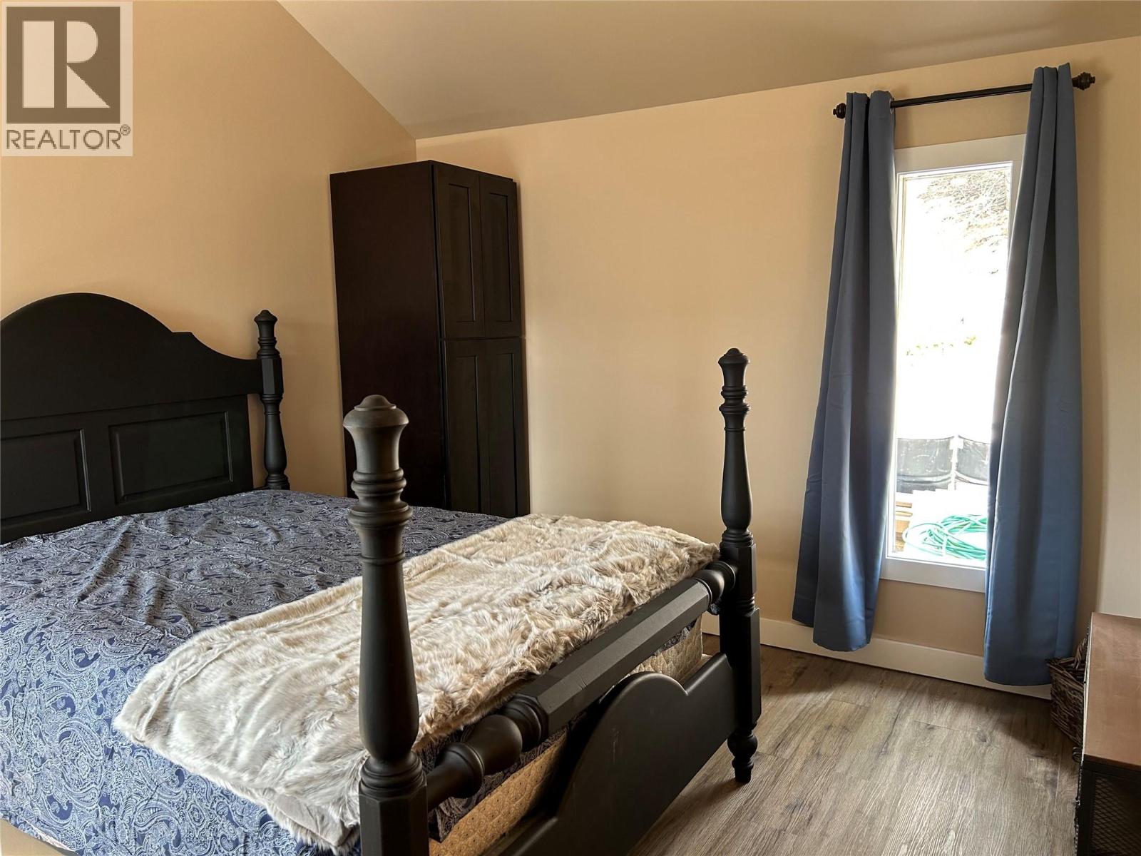 Csokony Road, Spur Valley, British Columbia  V0A 1E0 - Photo 3 - 10363805