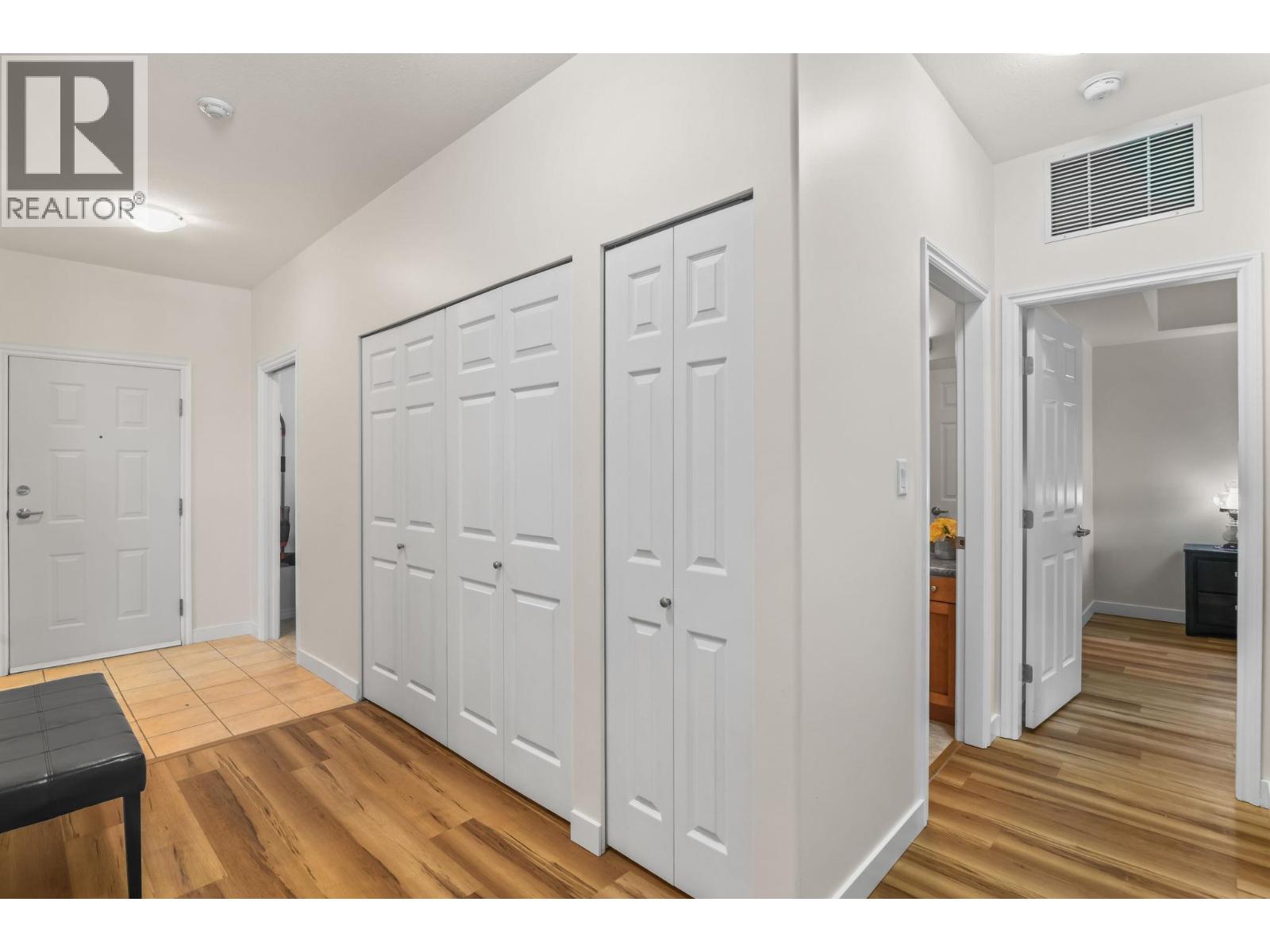 1963 Durnin Road Unit# 303, Kelowna, British Columbia  V1X 7Y4 - Photo 11 - 10363726