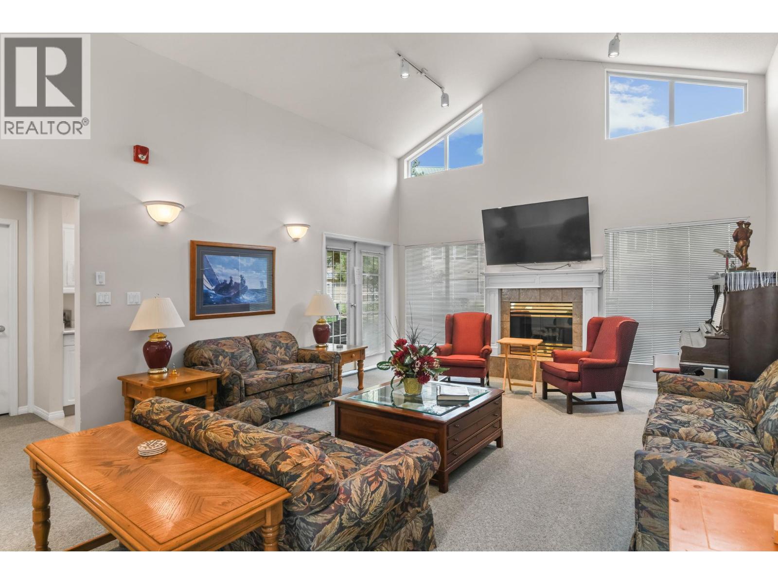 1963 Durnin Road Unit# 303, Kelowna, British Columbia  V1X 7Y4 - Photo 25 - 10363726