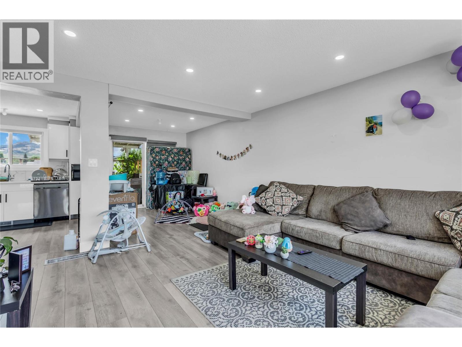 4210 17 Avenue, Vernon, British Columbia  V1T 7K8 - Photo 16 - 10363859