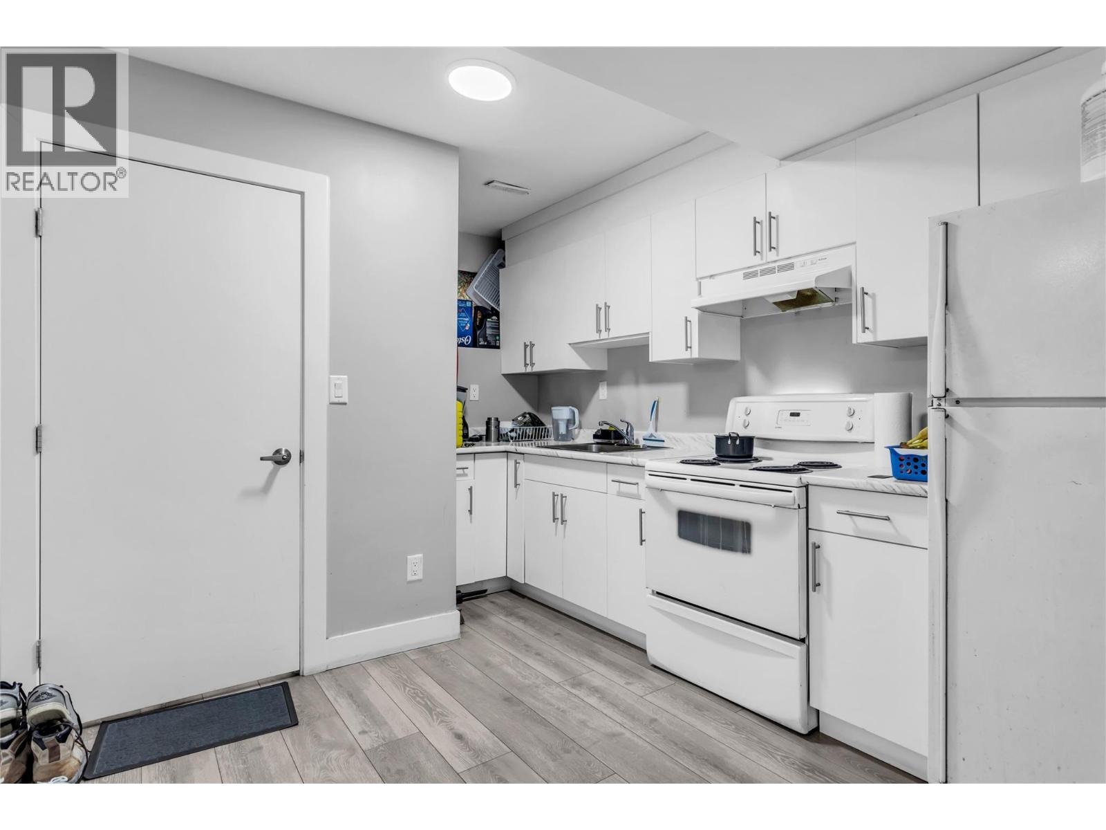 4210 17 Avenue, Vernon, British Columbia  V1T 7K8 - Photo 22 - 10363859