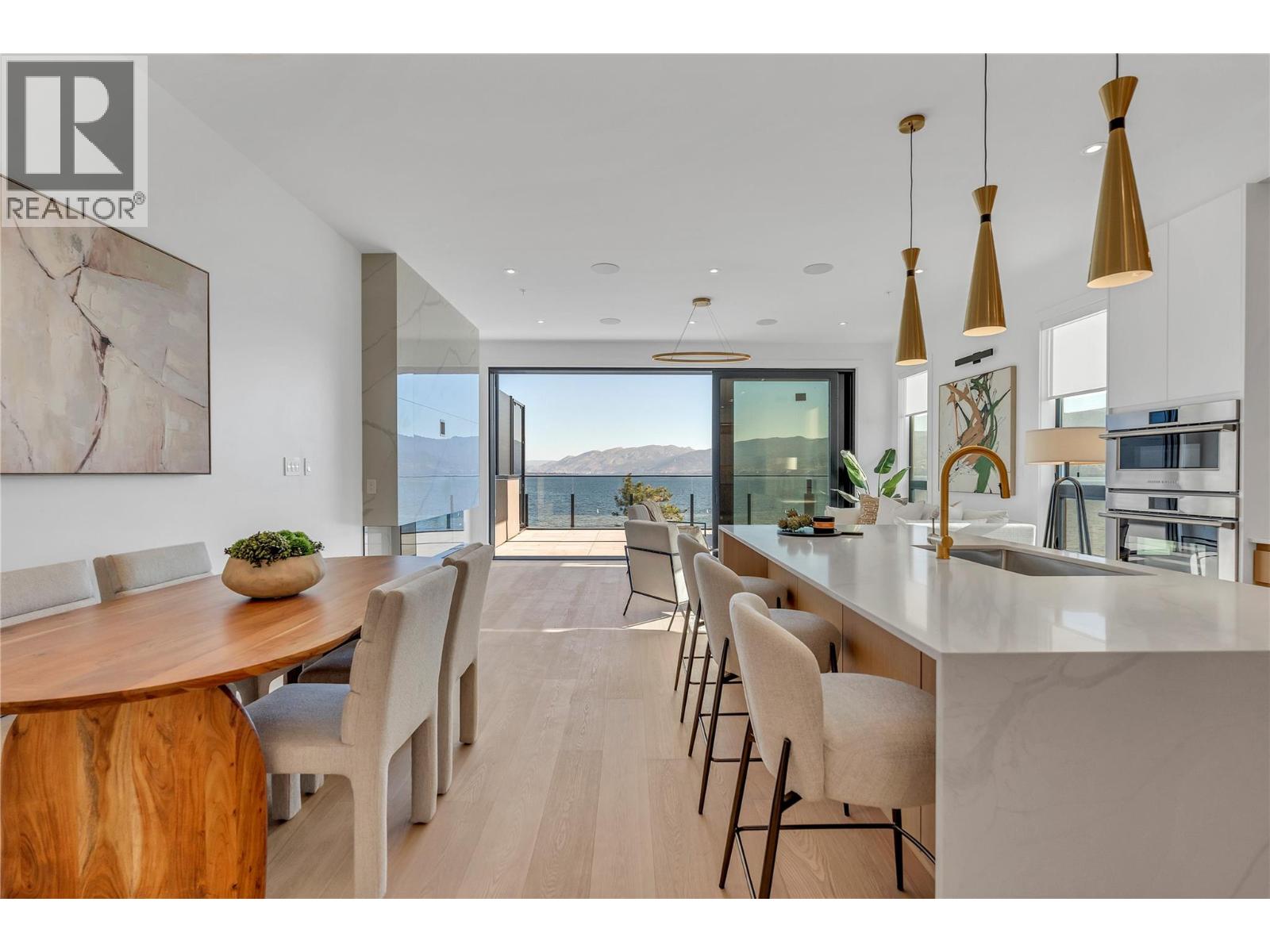 602 Lakeshore Drive Unit# 401, Penticton, British Columbia  V2A 1B9 - Photo 10 - 10363921