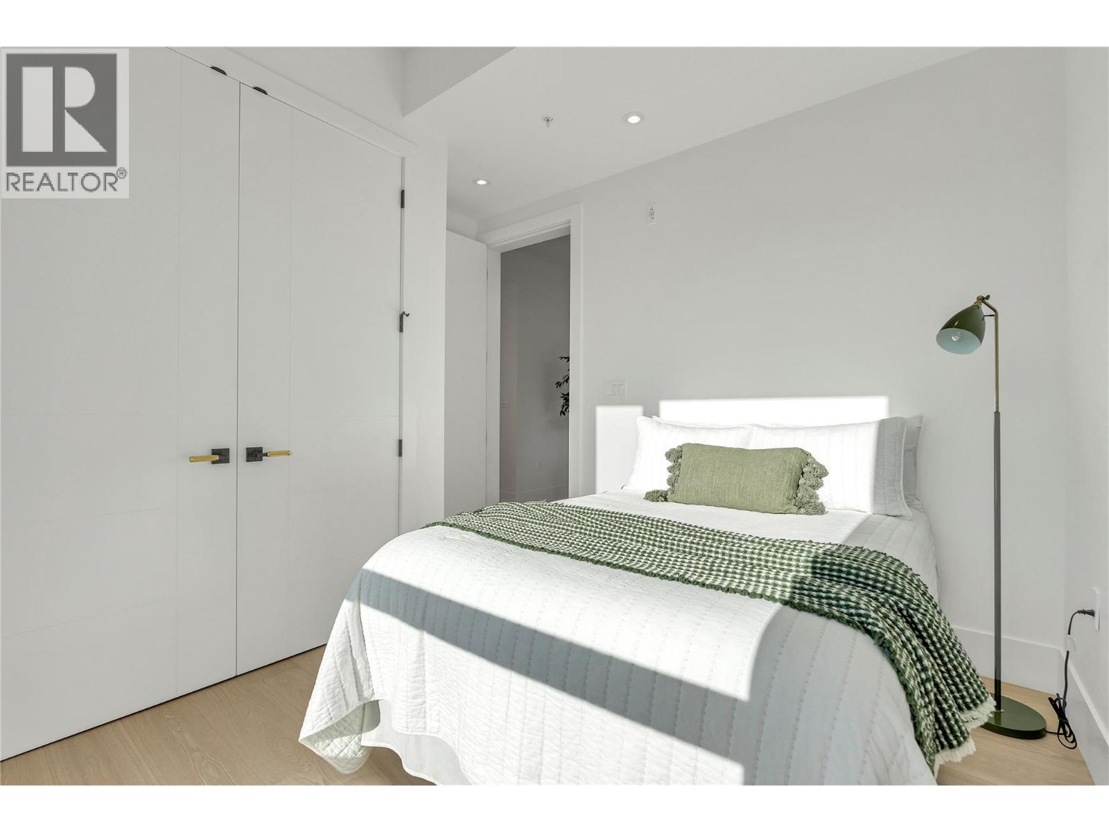 602 Lakeshore Drive Unit# 401, Penticton, British Columbia  V2A 1B9 - Photo 25 - 10363921