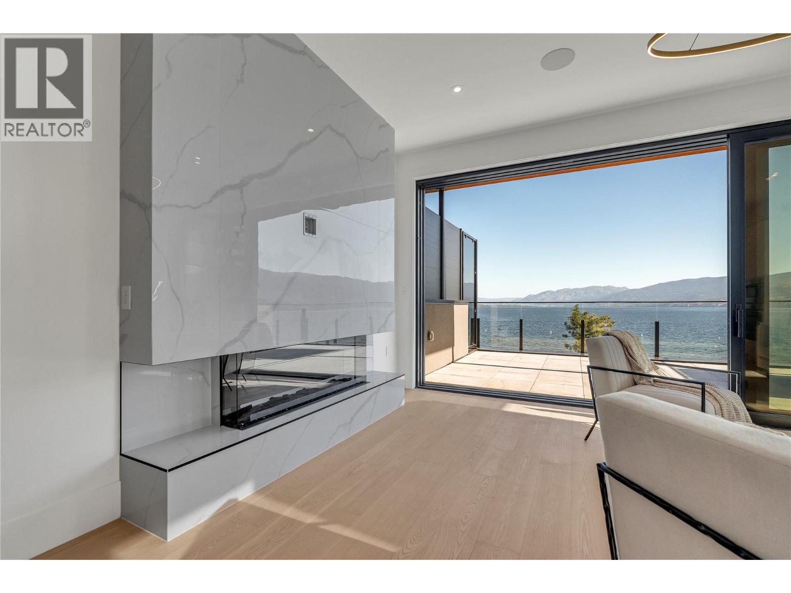 602 Lakeshore Drive Unit# 401, Penticton, British Columbia  V2A 1B9 - Photo 6 - 10363921