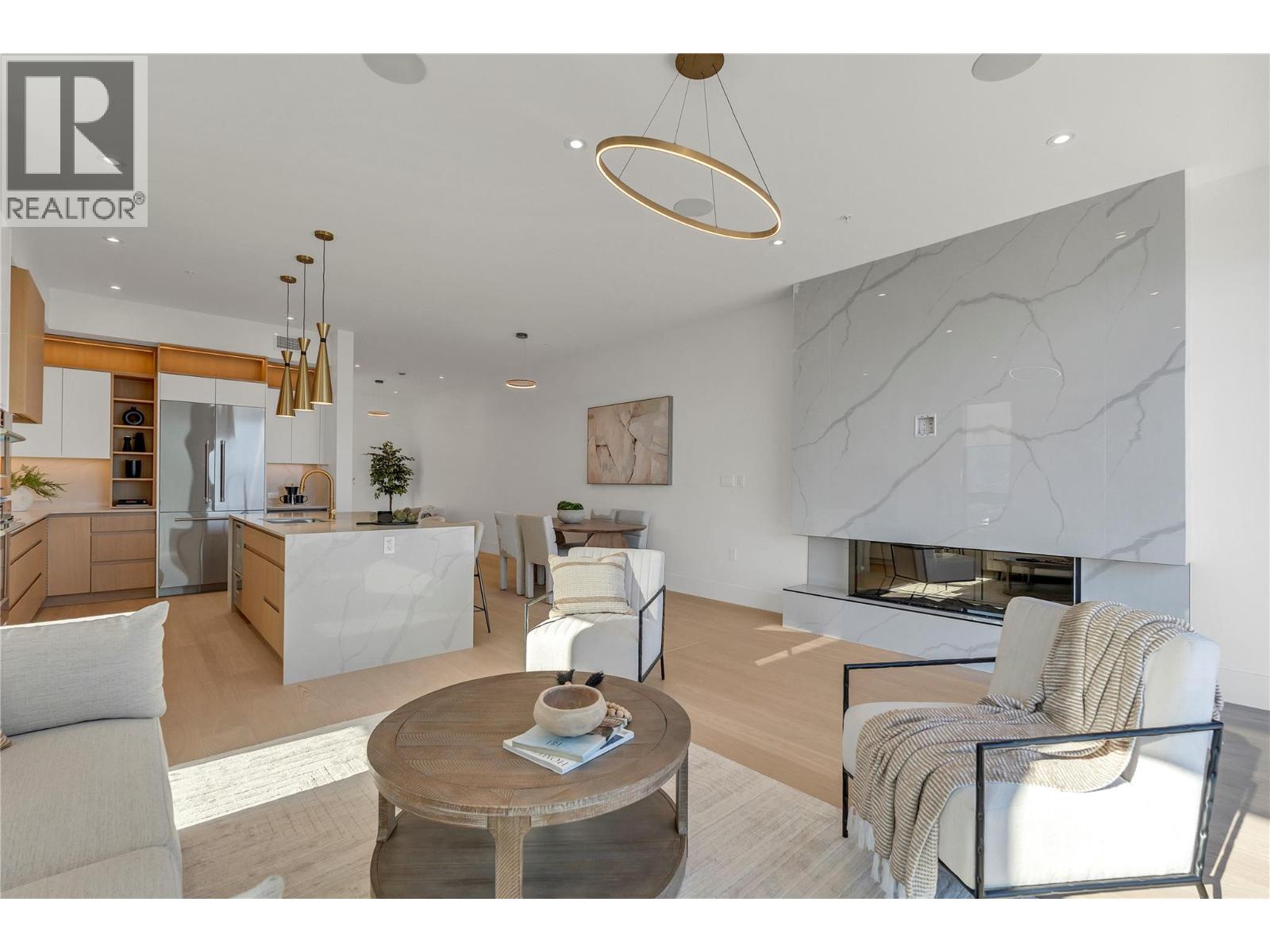 602 Lakeshore Drive Unit# 401, Penticton, British Columbia  V2A 1B9 - Photo 7 - 10363921