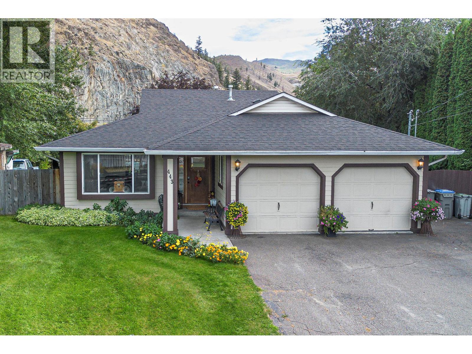 443 Reighmount Drive, Kamloops, British Columbia  V2H 1L8 - Photo 1 - 10363751