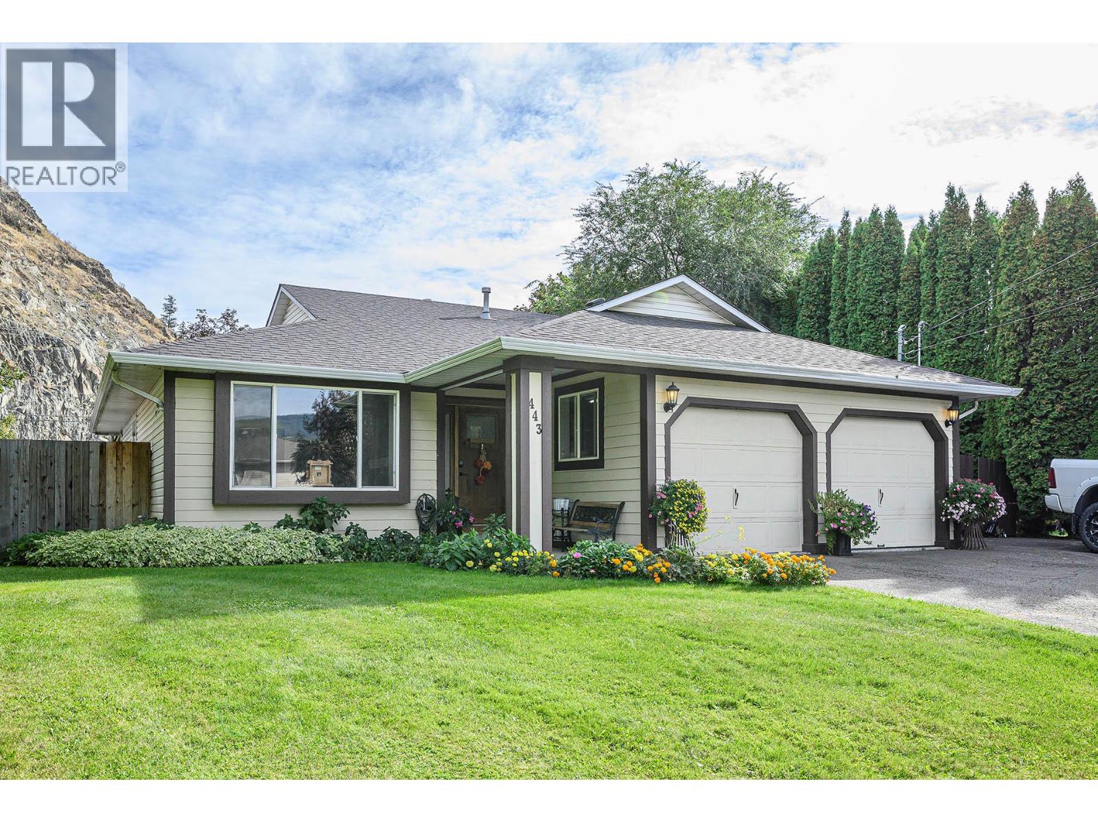 443 Reighmount Drive, Kamloops, British Columbia  V2H 1L8 - Photo 2 - 10363751