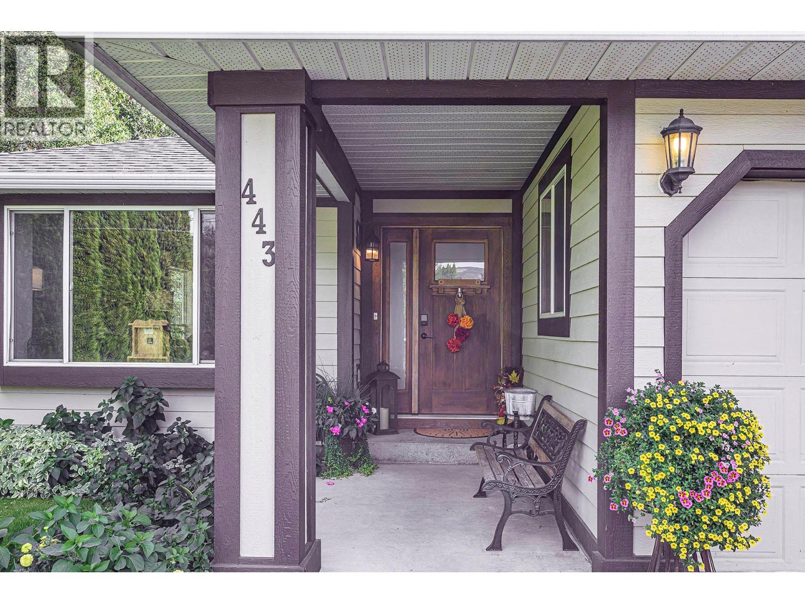 443 Reighmount Drive, Kamloops, British Columbia  V2H 1L8 - Photo 3 - 10363751
