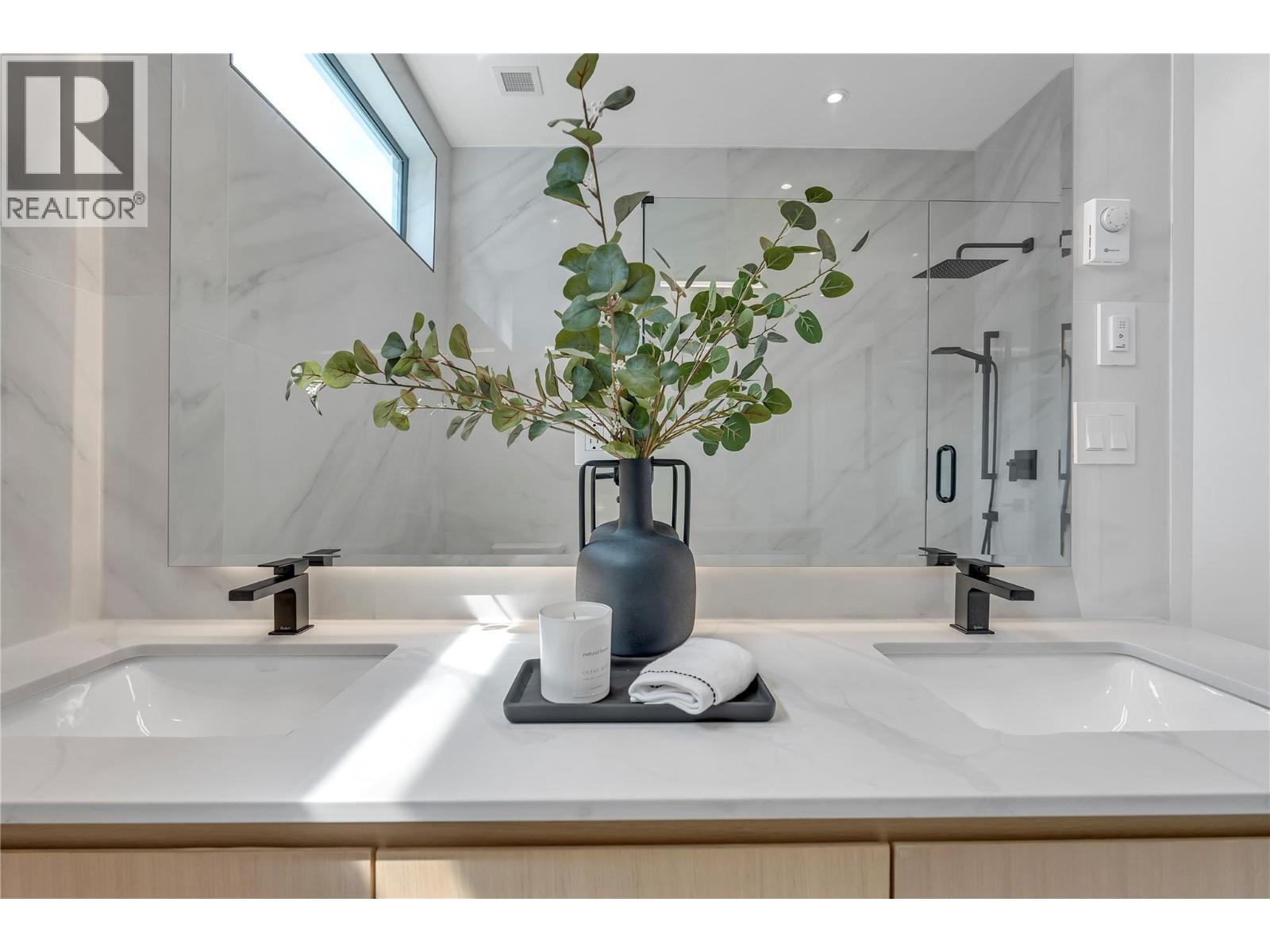 602 Lakeshore Drive Unit# 202, Penticton, British Columbia  V2A 1B9 - Photo 22 - 10363762