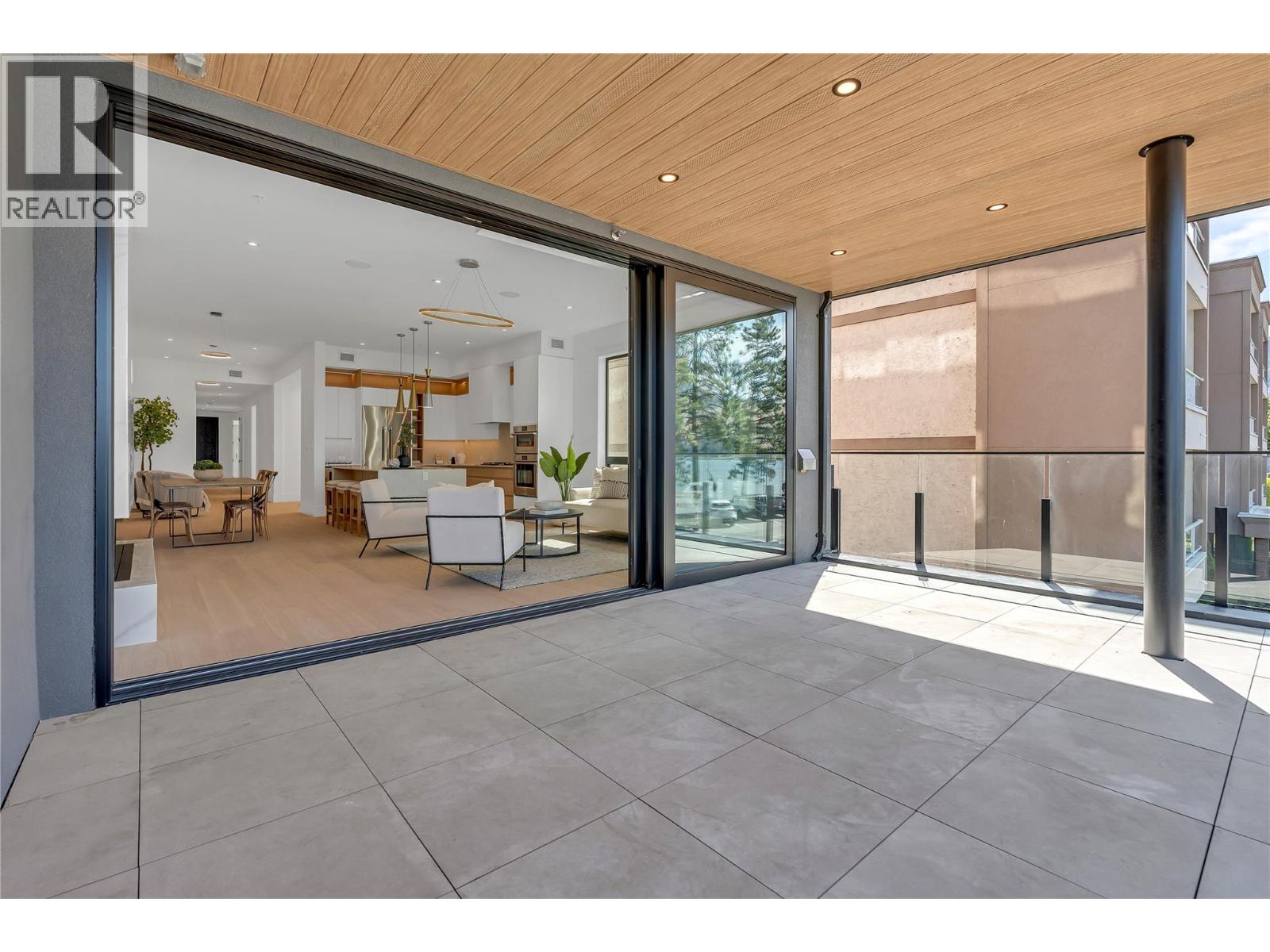 602 Lakeshore Drive Unit# 202, Penticton, British Columbia  V2A 1B9 - Photo 28 - 10363762