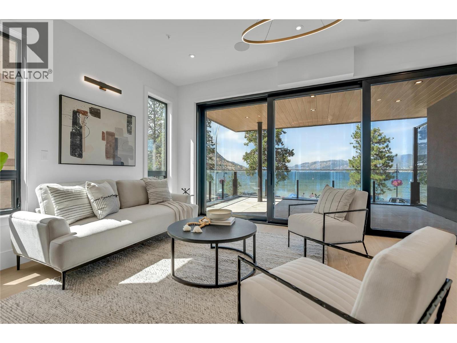 602 Lakeshore Drive Unit# 202, Penticton, British Columbia  V2A 1B9 - Photo 5 - 10363762