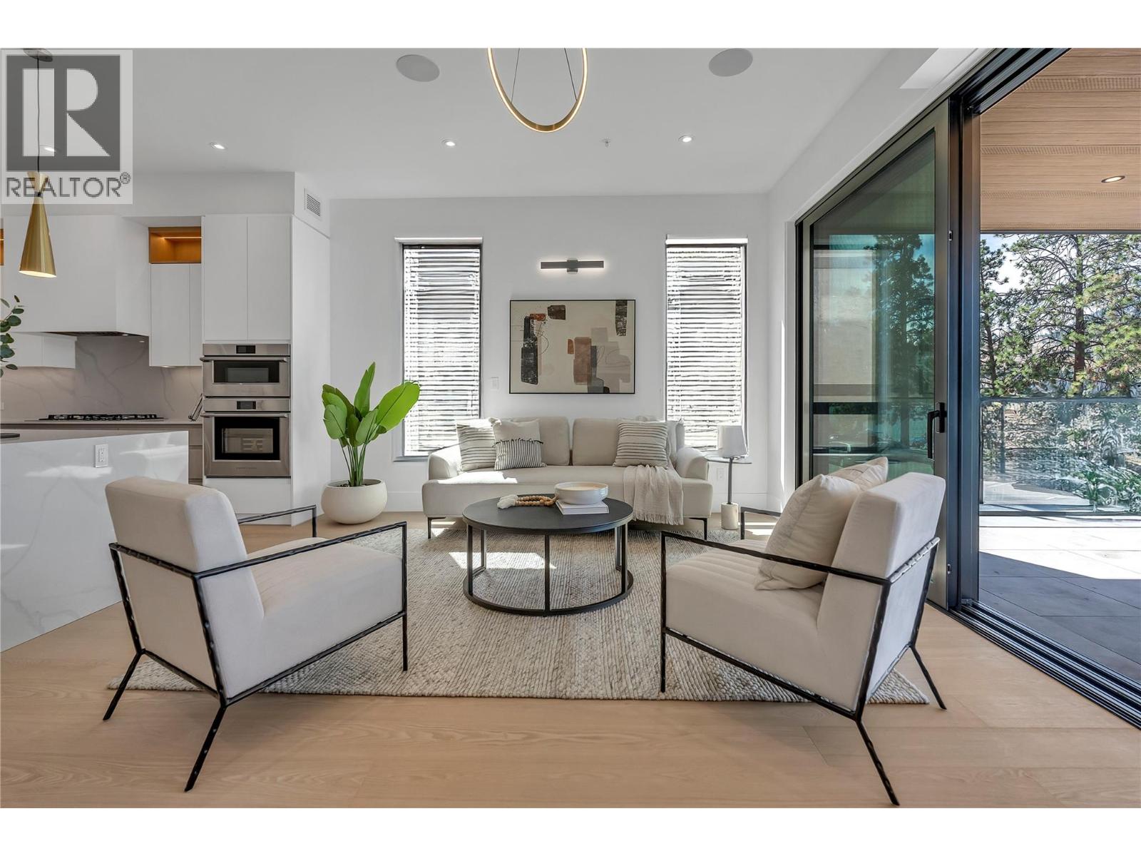 602 Lakeshore Drive Unit# 202, Penticton, British Columbia  V2A 1B9 - Photo 6 - 10363762