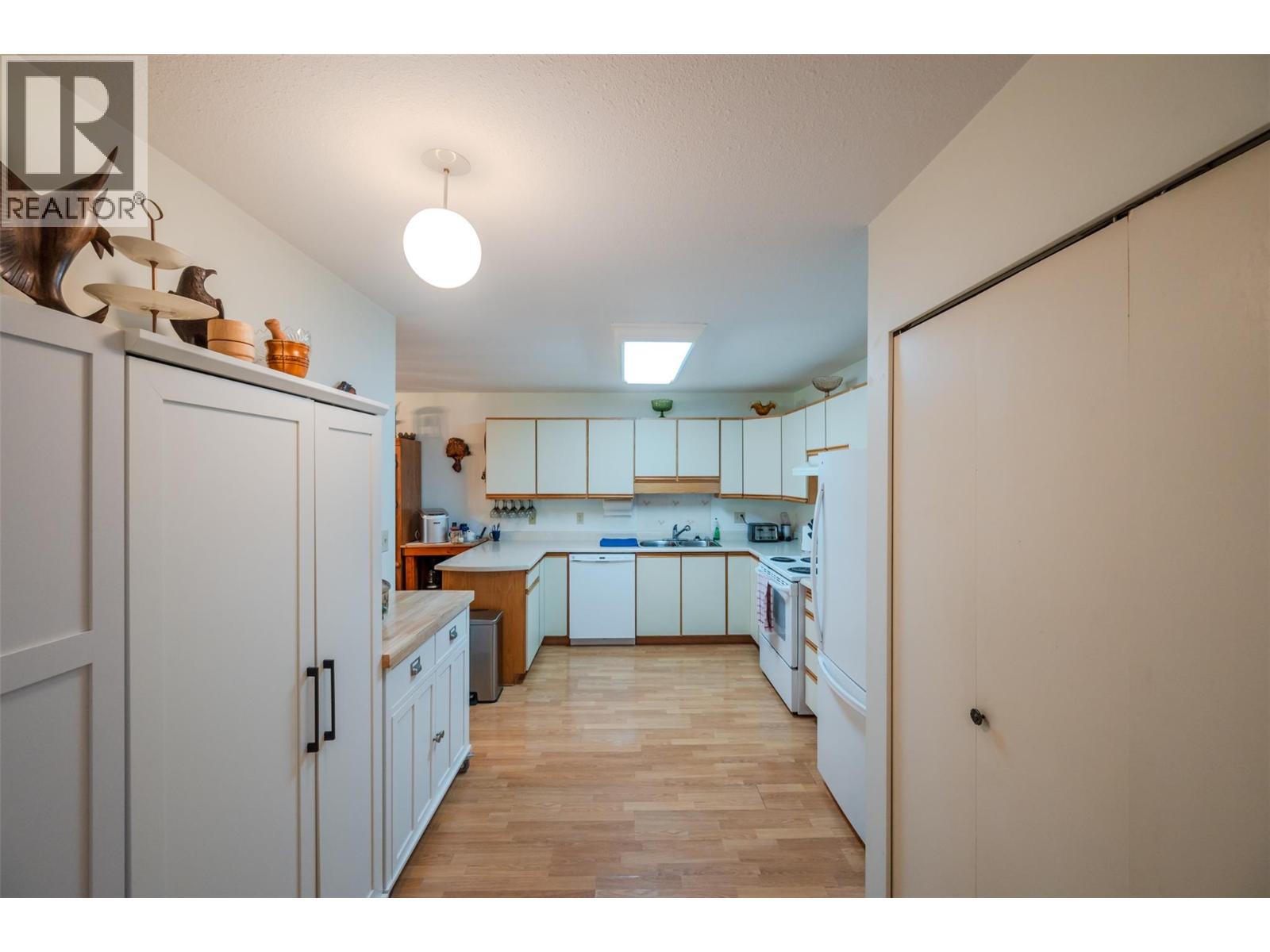 262 Kinney Avenue Unit# 101, Penticton, British Columbia  V2A 3N9 - Photo 13 - 10363345