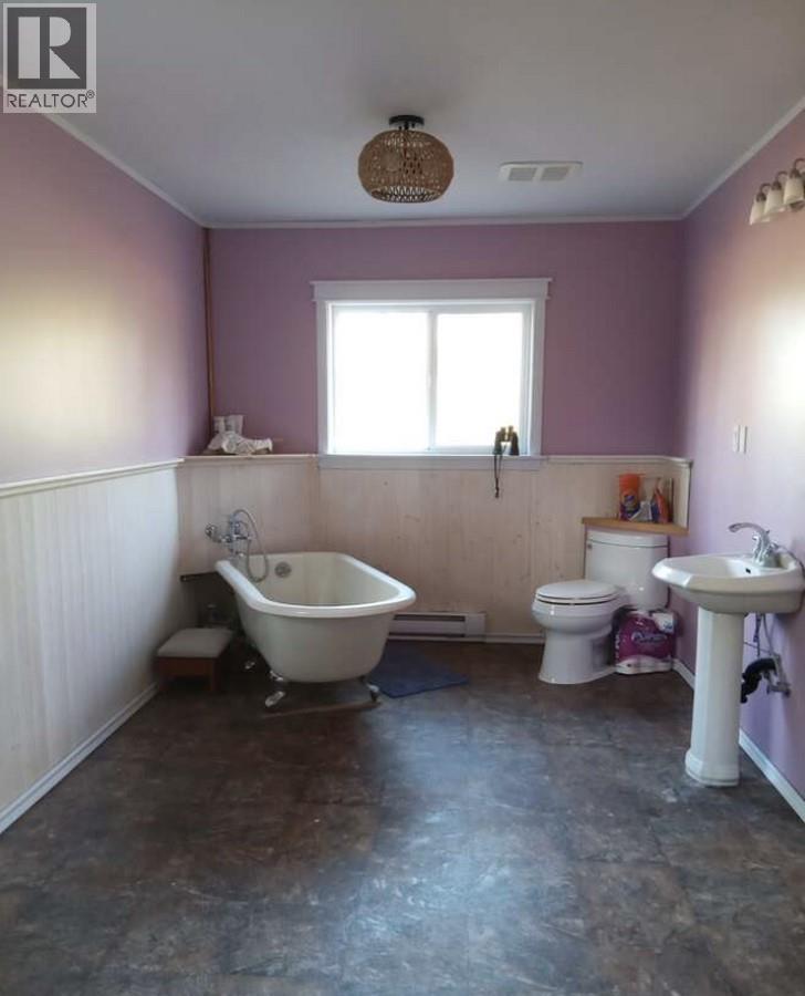 8224 Highway 95a, Kimberley, British Columbia  V1A 3L6 - Photo 2 - 10363955