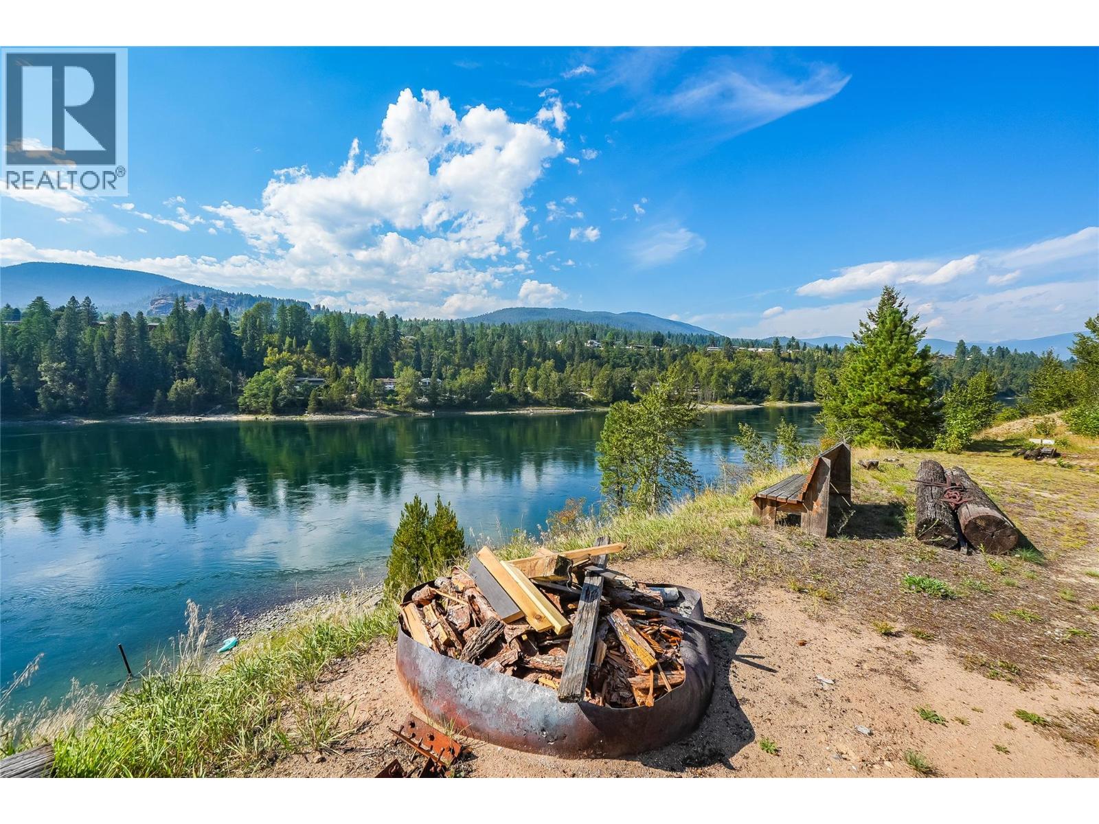 807 Waterloo Road, Ootischenia, British Columbia  V1N 4K8 - Photo 14 - 10363749