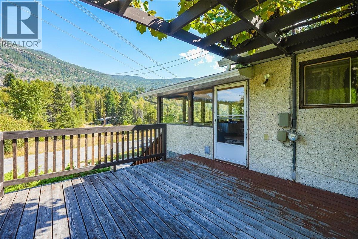 807 Waterloo Road, Ootischenia, British Columbia  V1N 4K8 - Photo 21 - 10363749