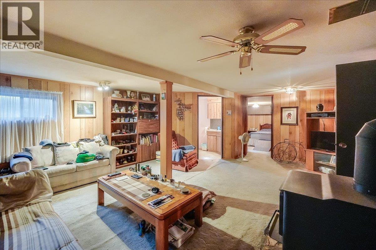 807 Waterloo Road, Ootischenia, British Columbia  V1N 4K8 - Photo 29 - 10363749