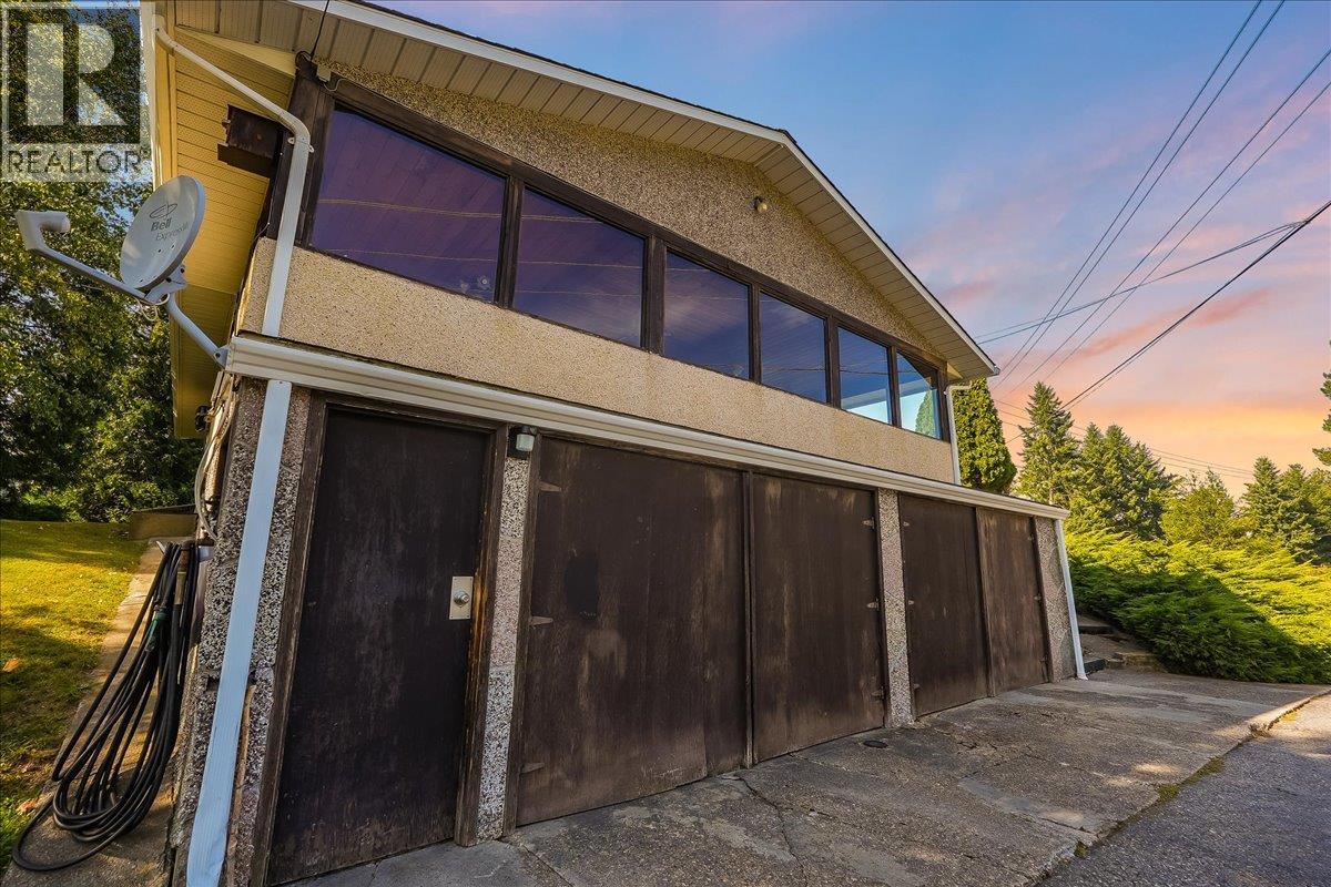 807 Waterloo Road, Ootischenia, British Columbia  V1N 4K8 - Photo 3 - 10363749