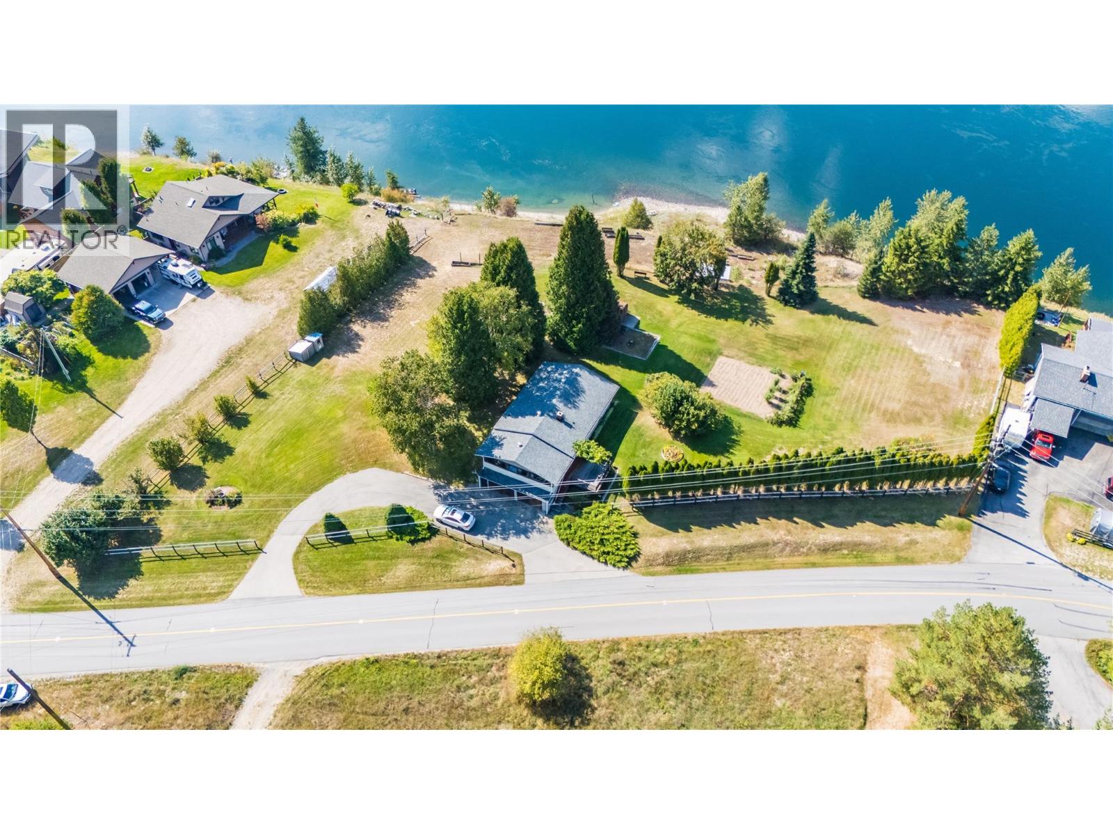 807 Waterloo Road, Ootischenia, British Columbia  V1N 4K8 - Photo 7 - 10363749